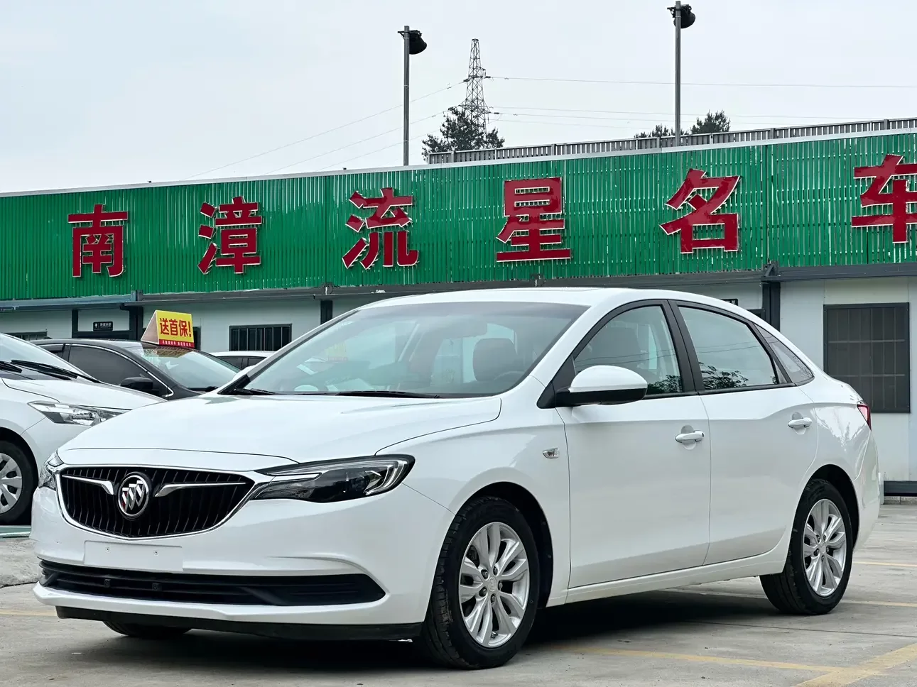 Buick Yinglang