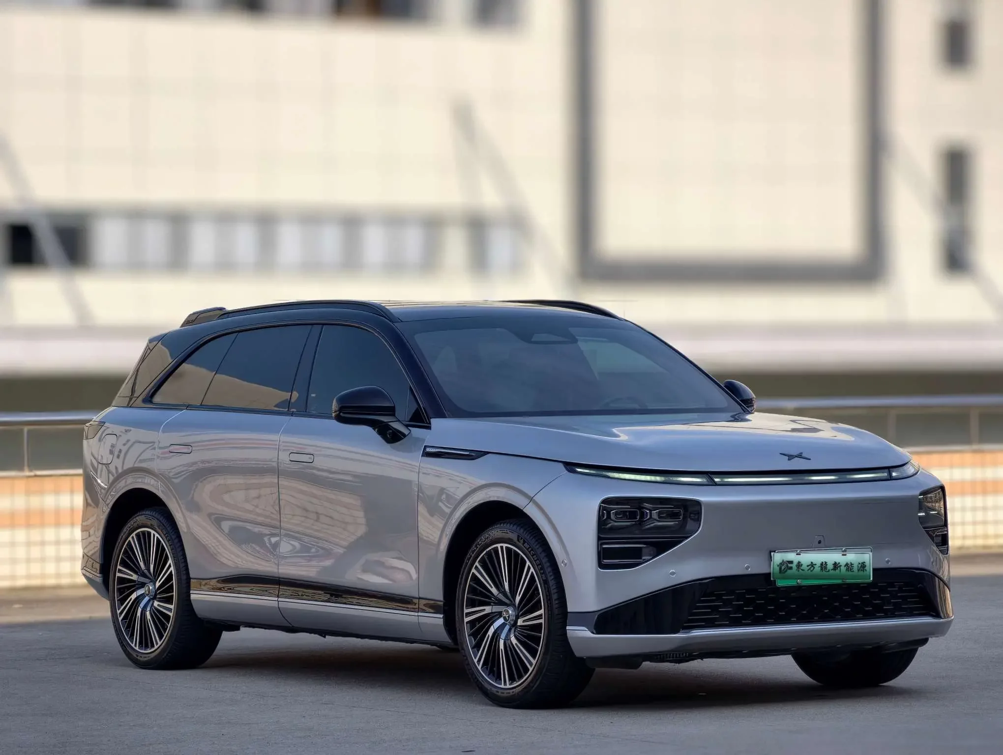 Xpeng G9