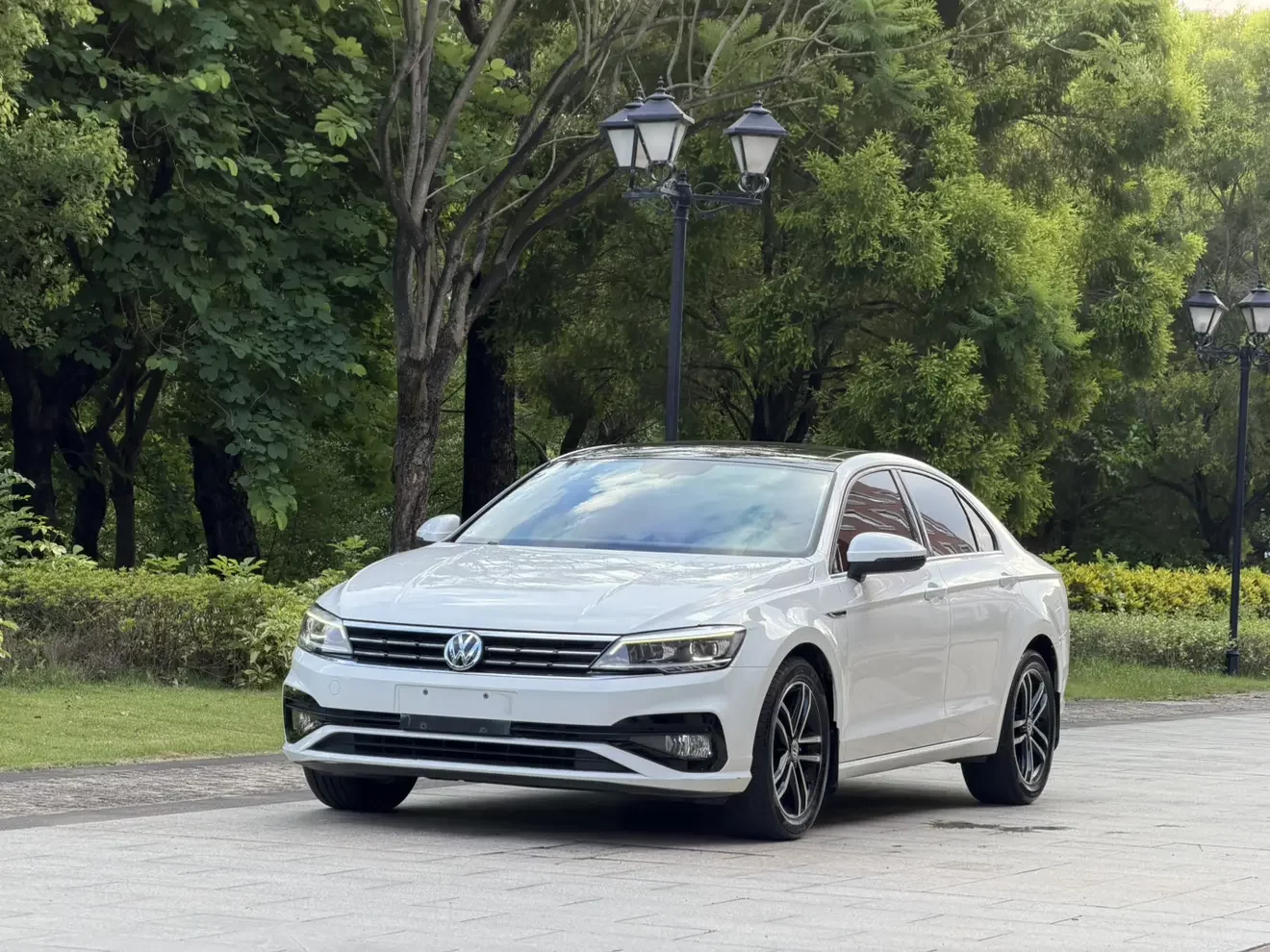 Volkswagen Lamando