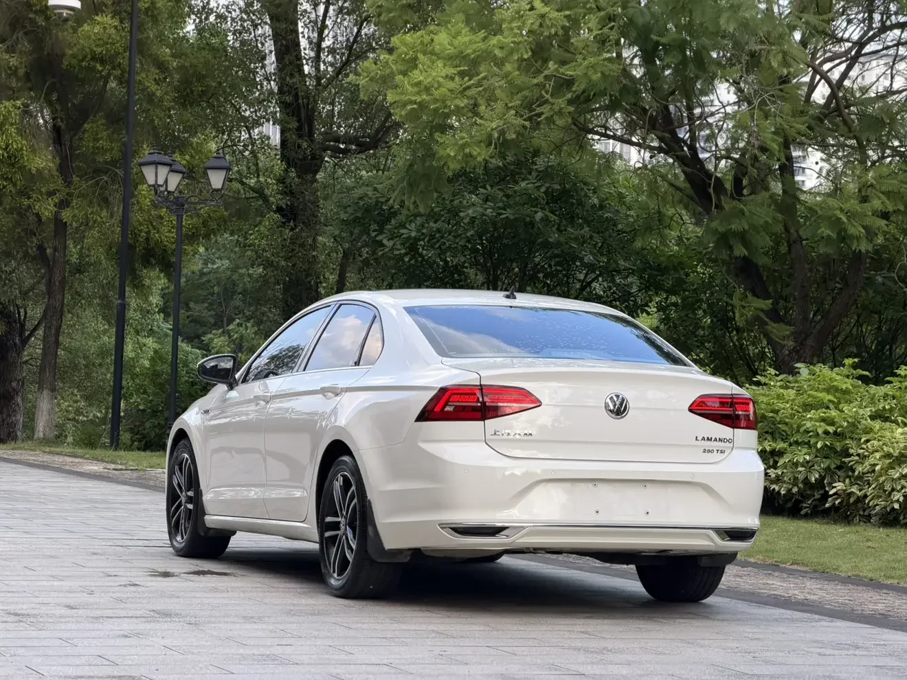 Volkswagen Lamando