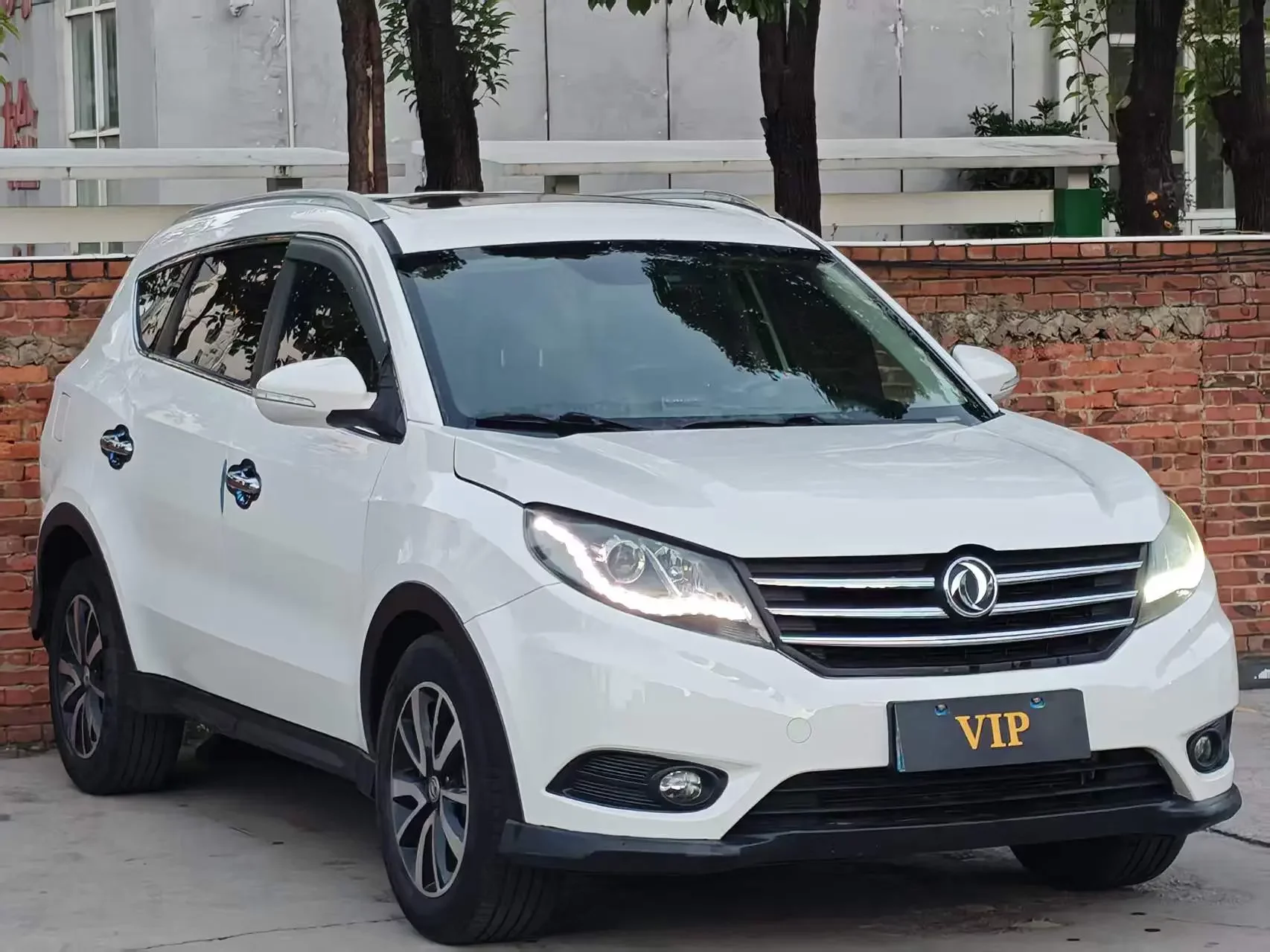 Dongfeng Fengon 580