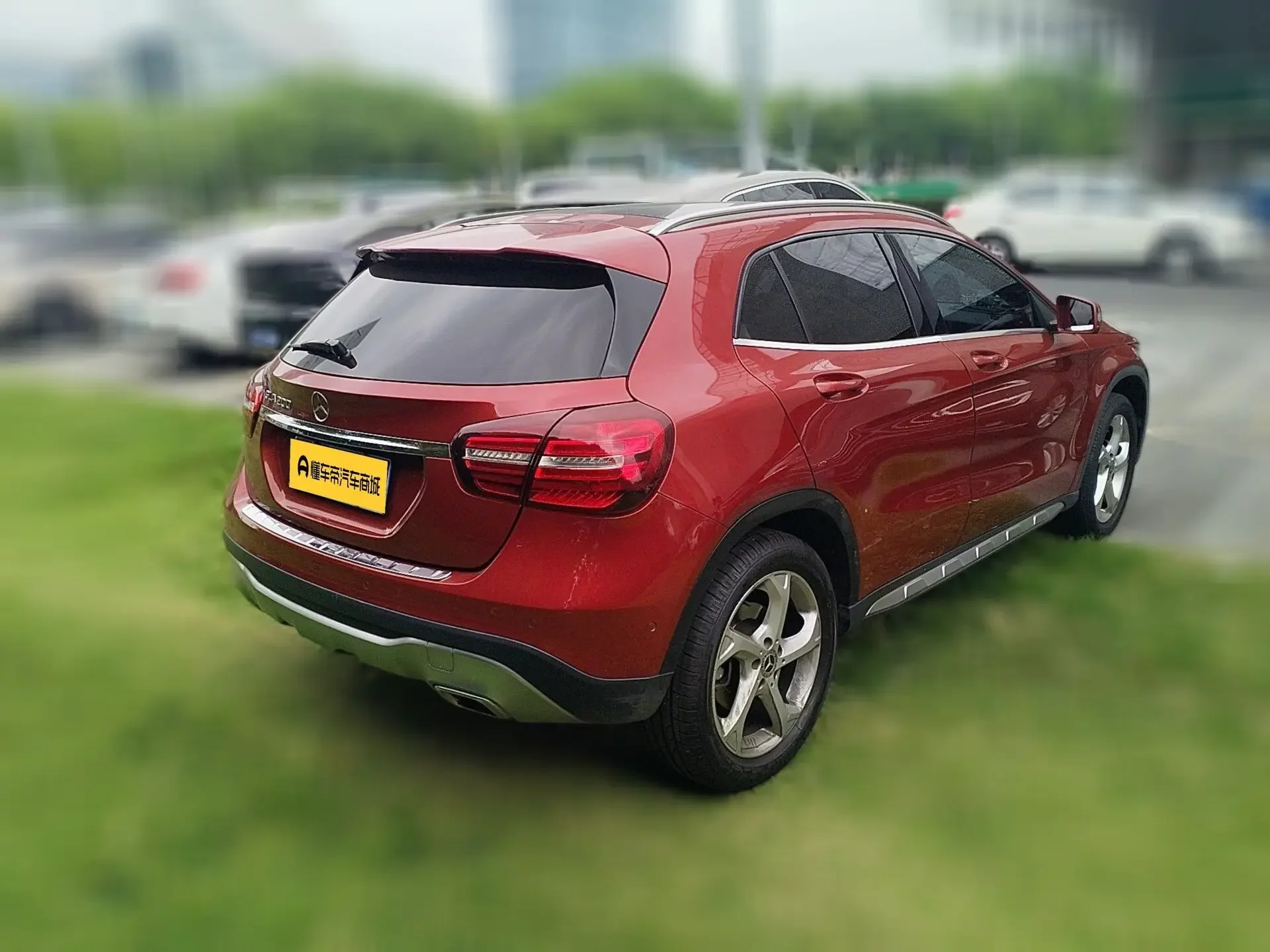 Mercedes-Benz GLA