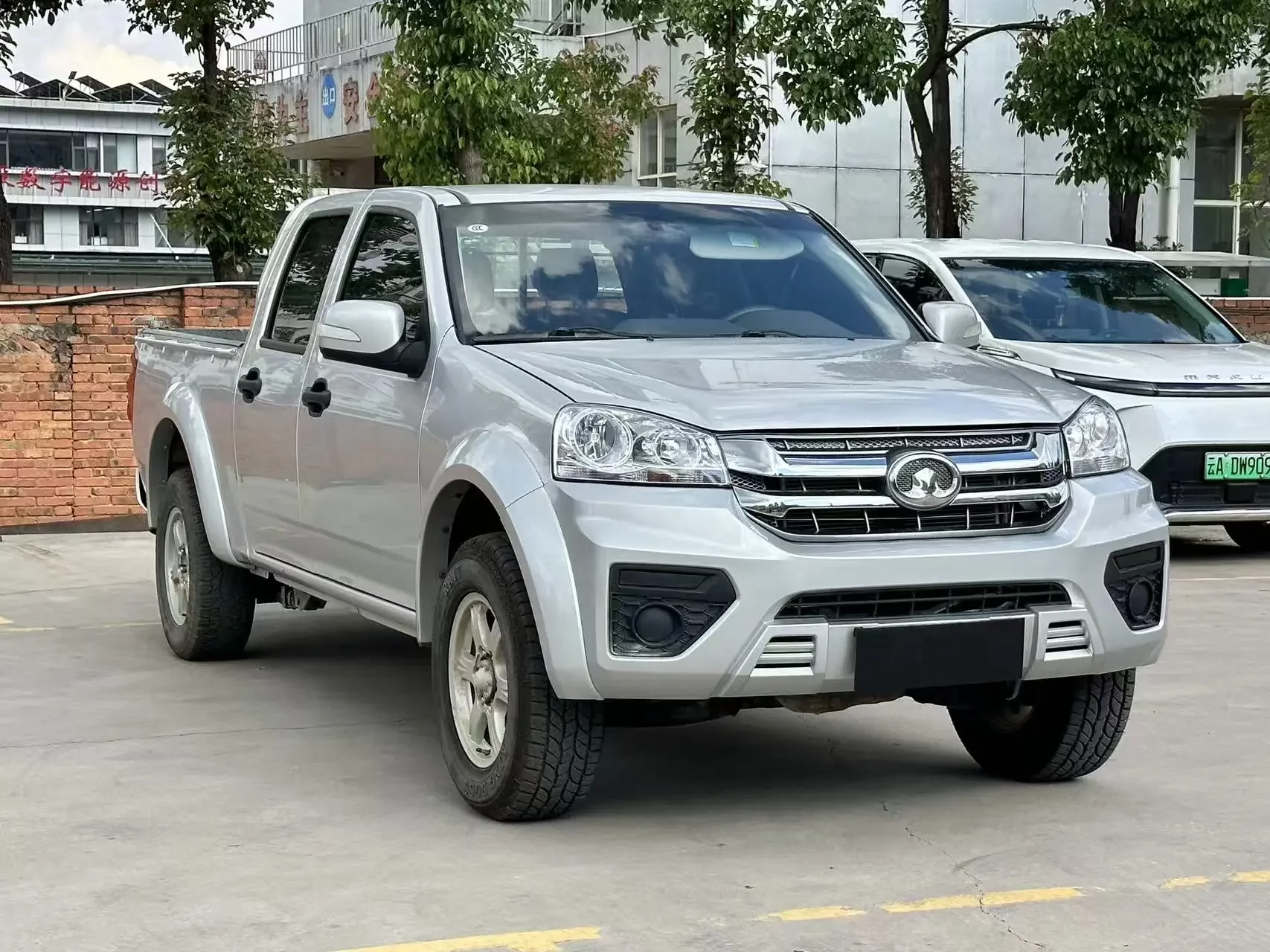 Great Wall Wing Jun 5