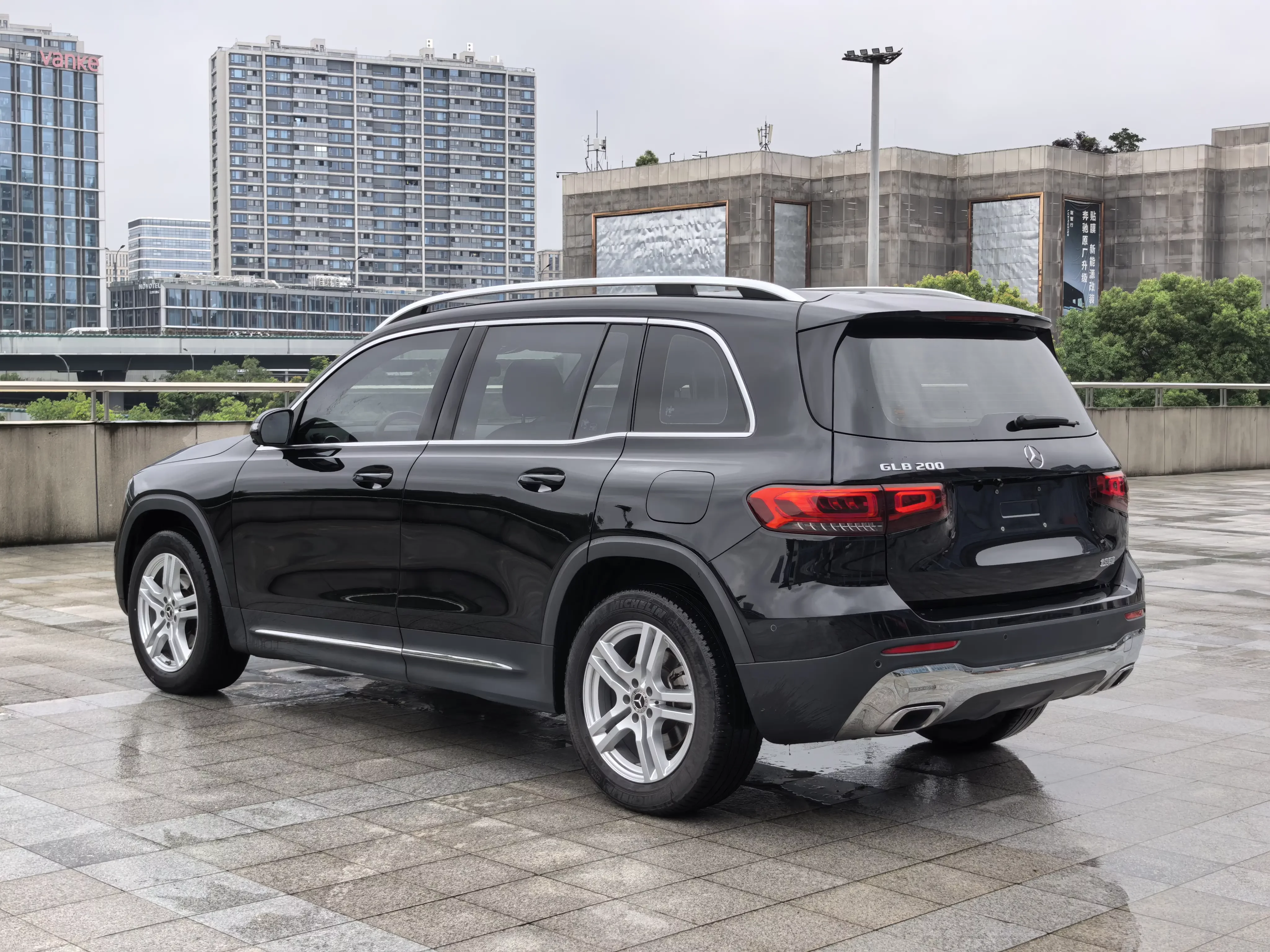 Mercedes-Benz GLB