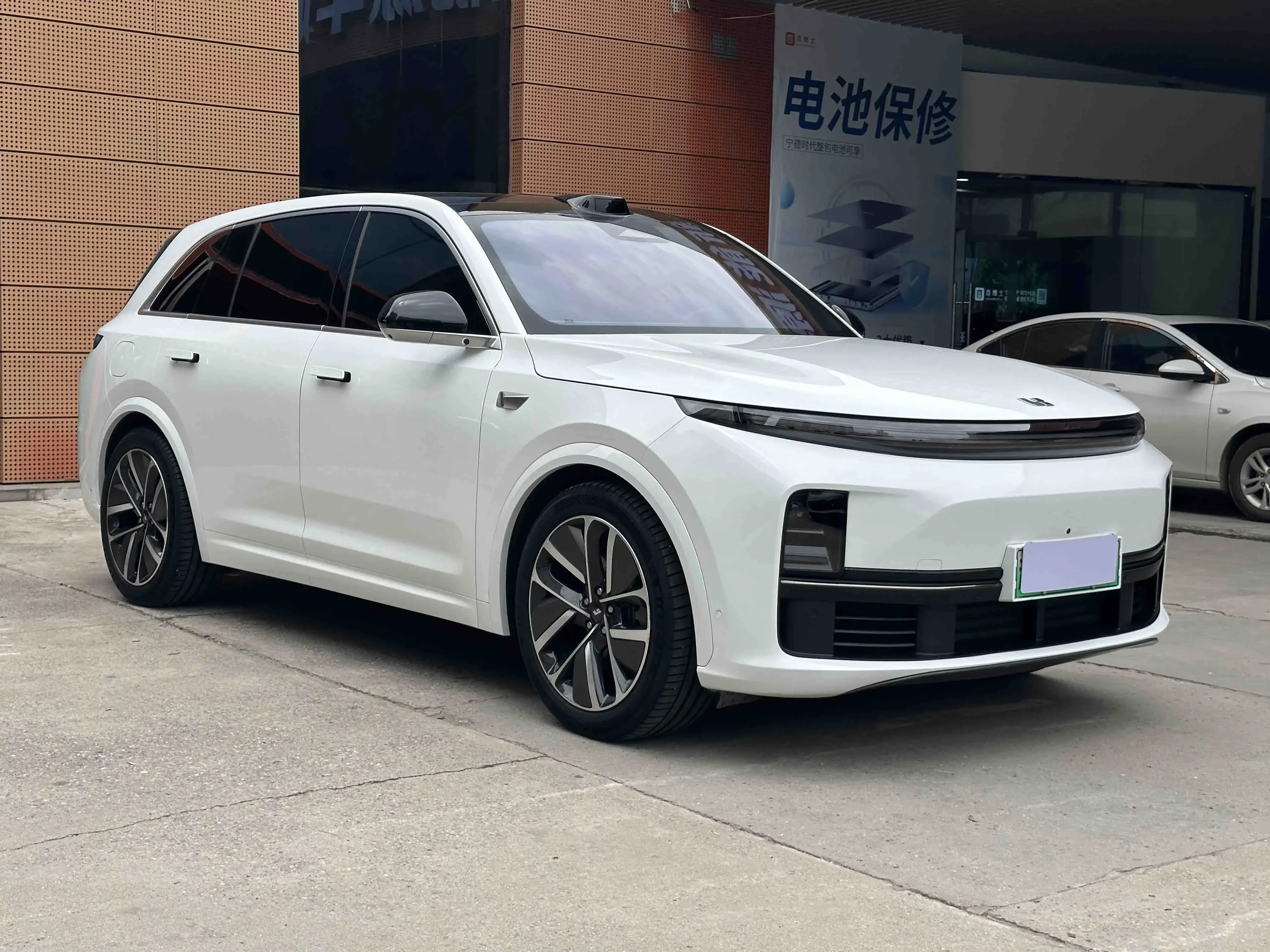 Lixiang L7