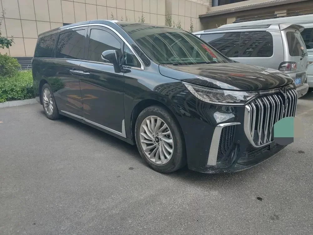 Voyah Lantu Dreamer PHEV  из Китая