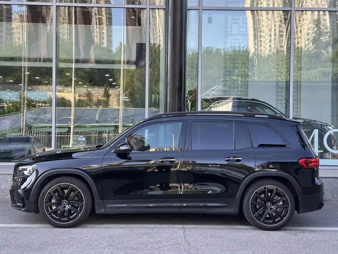 Mercedes-Benz GLB AMG