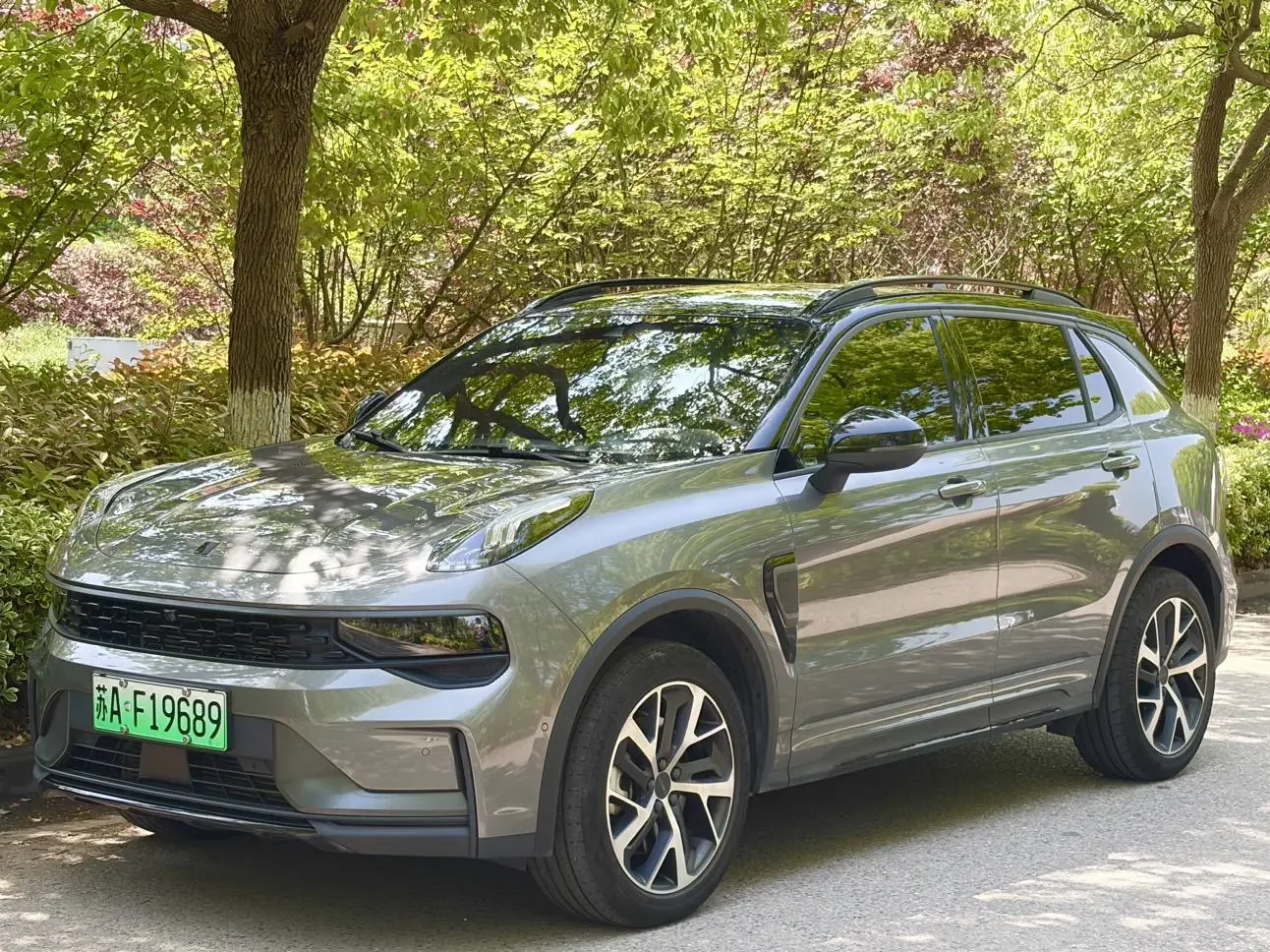 Lynk & Co 01 EM-P