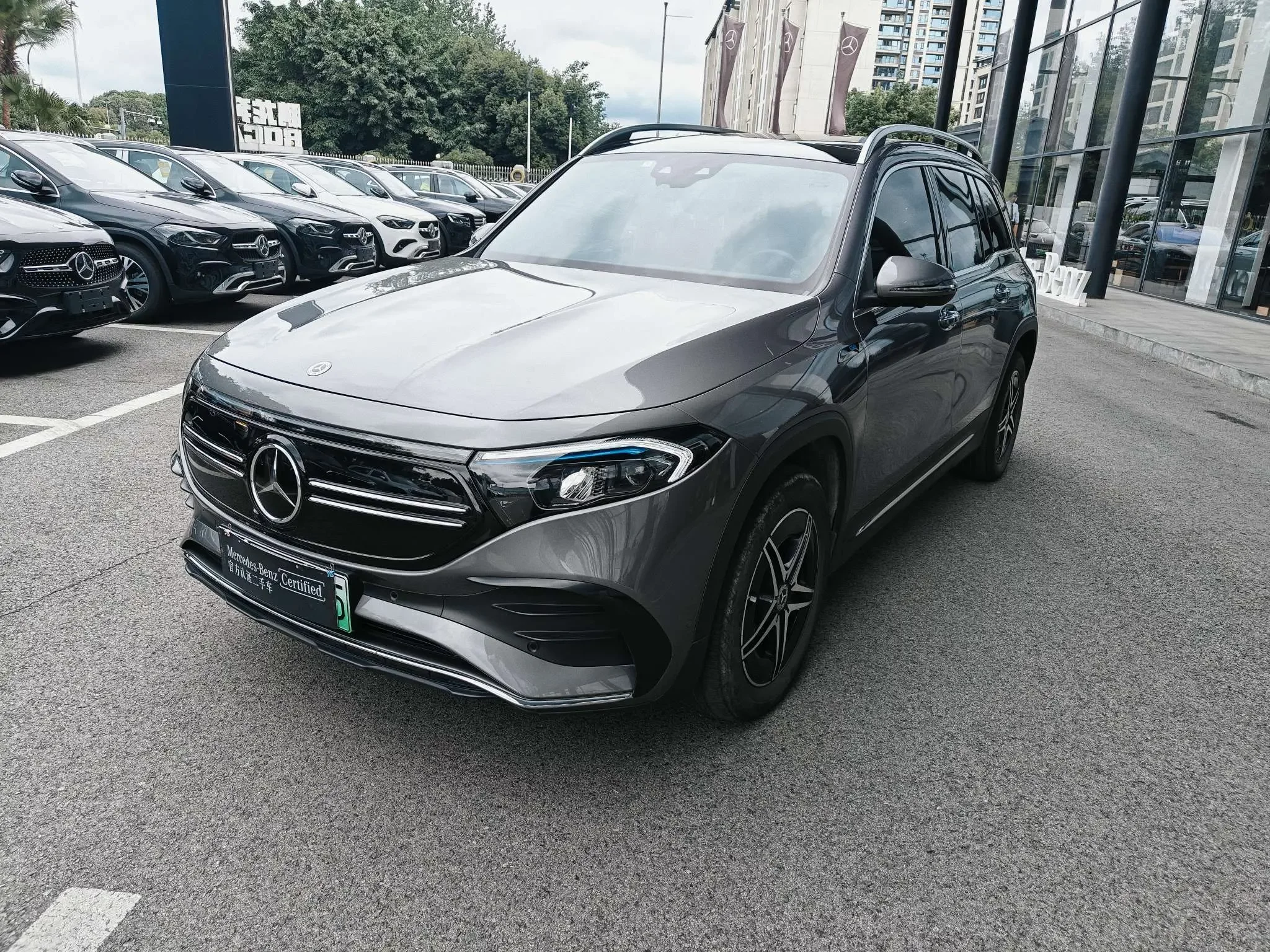 Mercedes-Benz EQB