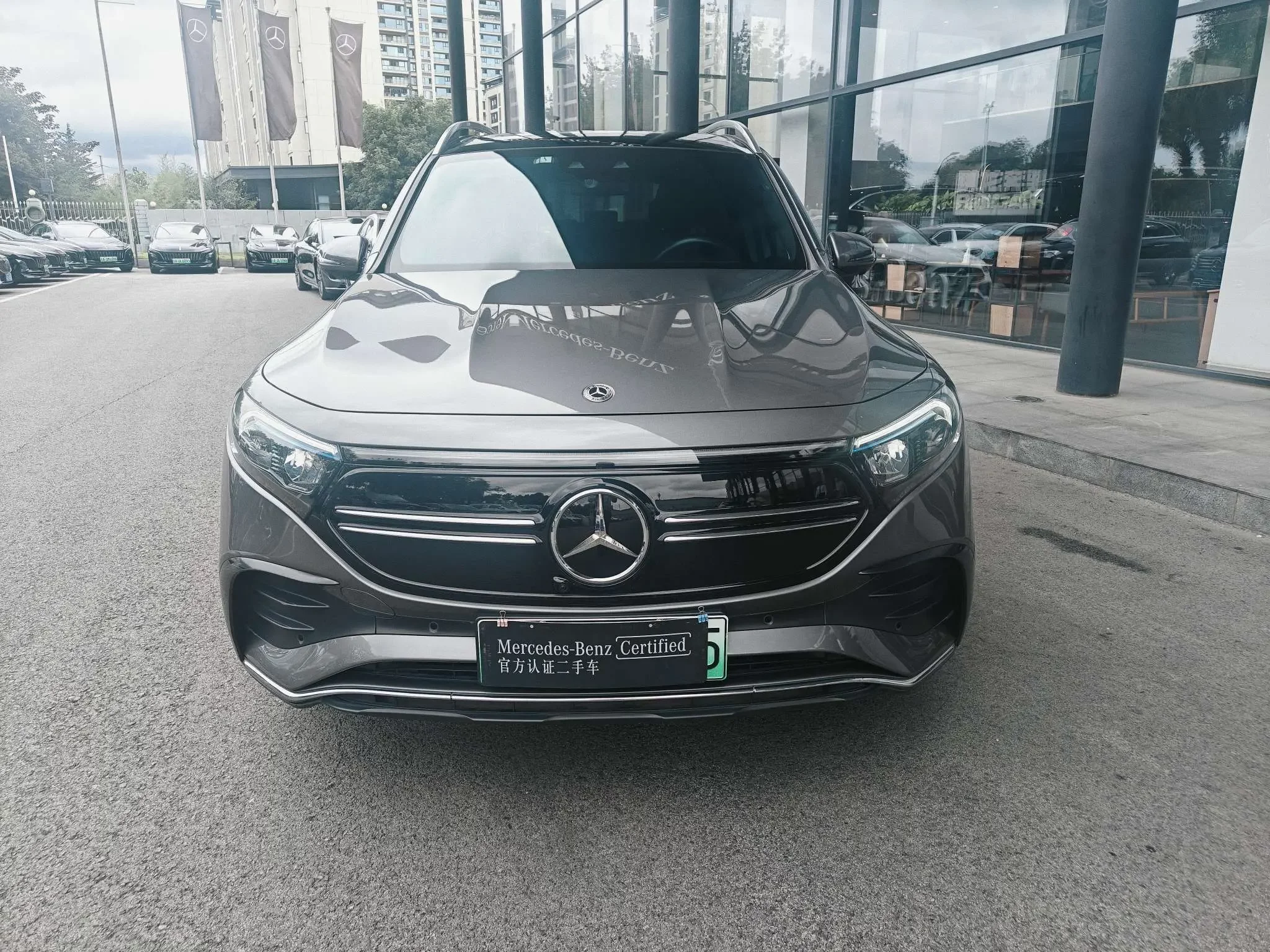Mercedes-Benz EQB
