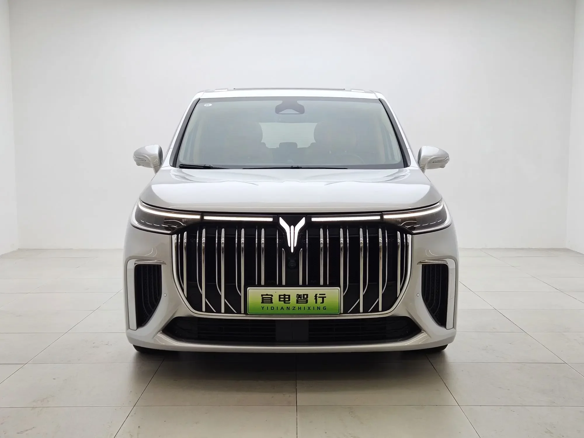 Voyah Lantu Dreamer PHEV