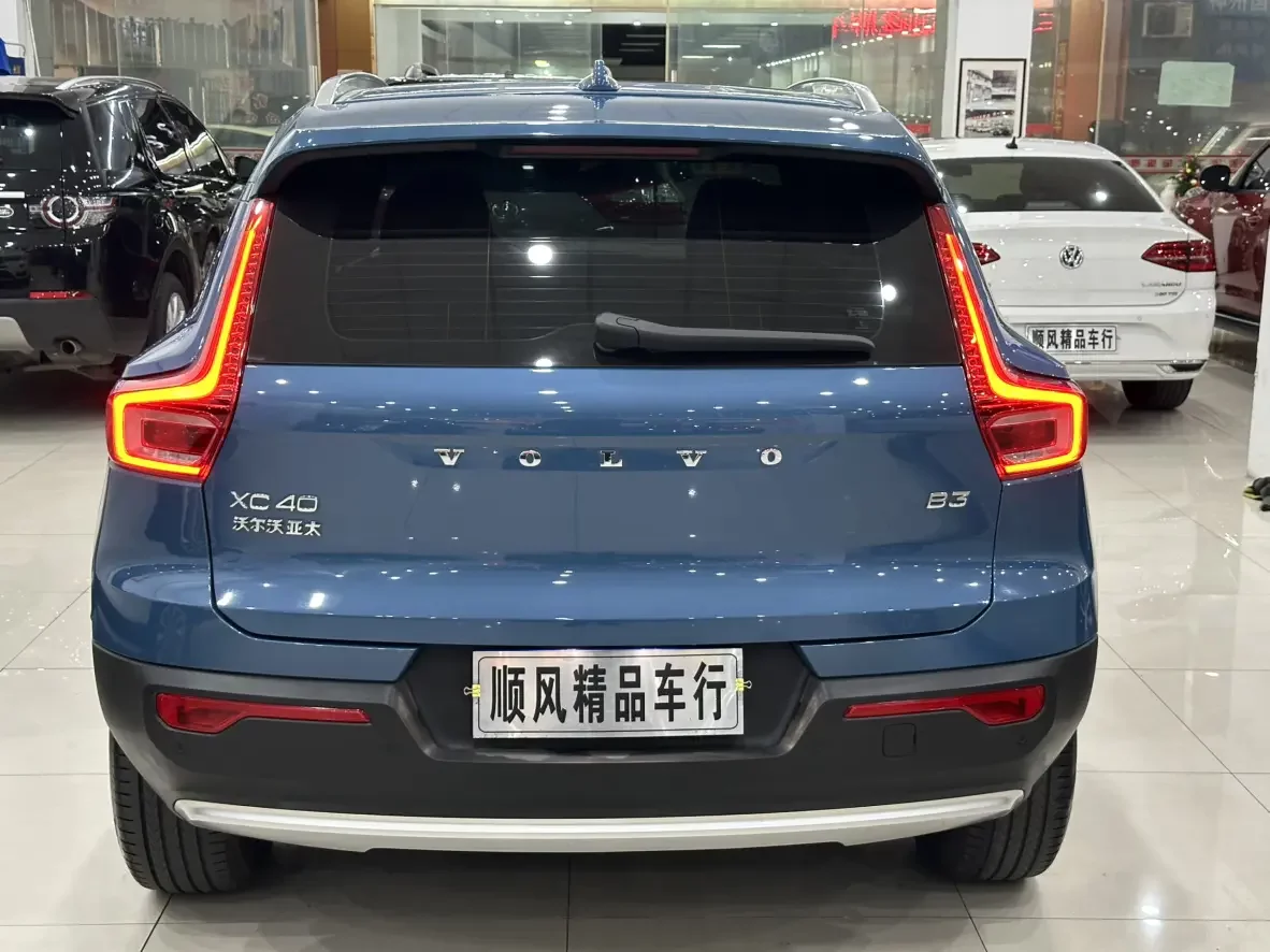 Volvo XC40