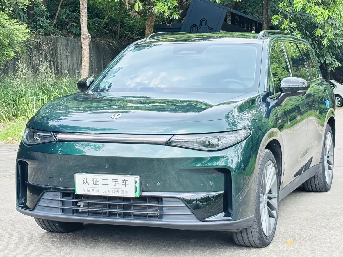 Leapmotor C16
