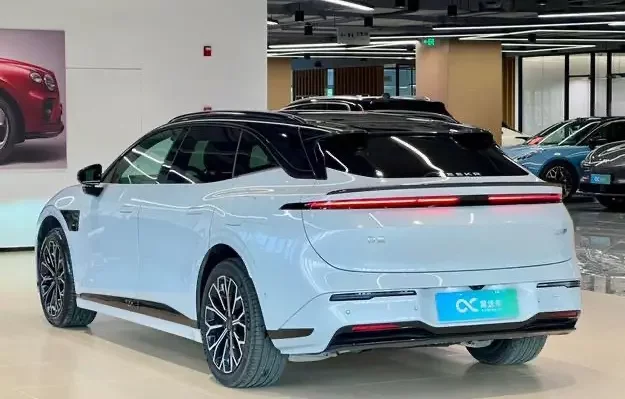 ZEEKR 007GT
