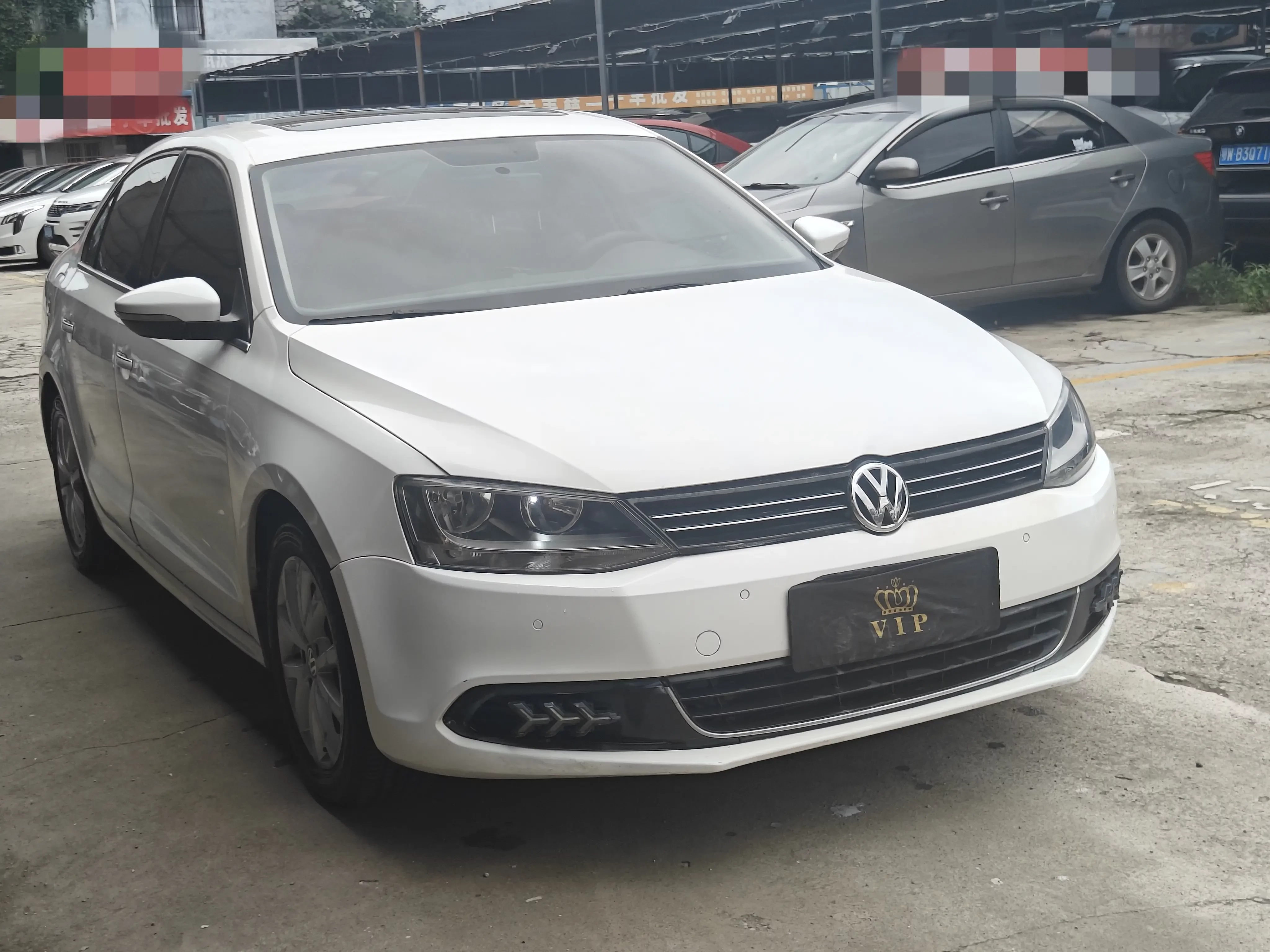 Volkswagen Sagitar