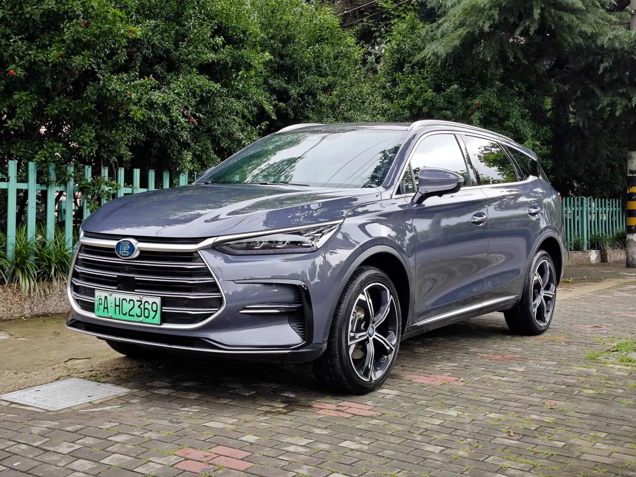 BYD Tang DM
