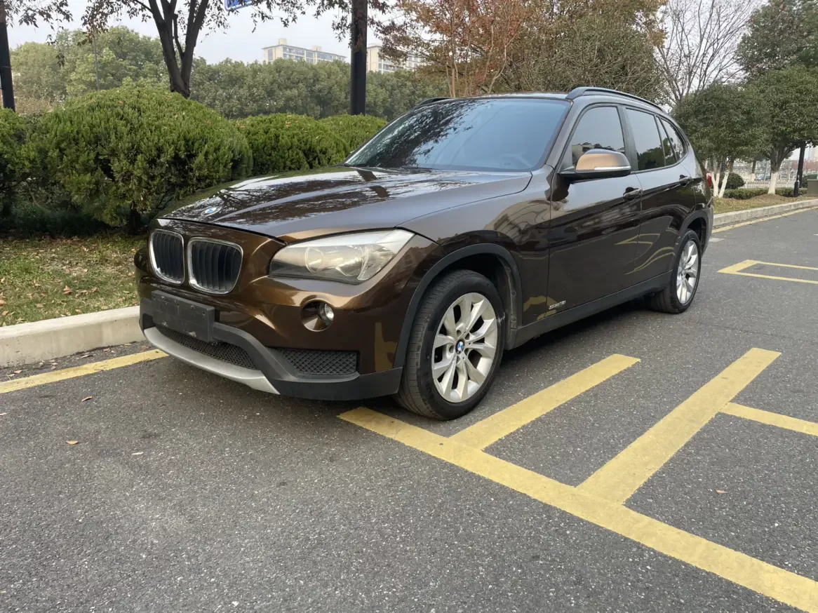 BMW X1  из Китая