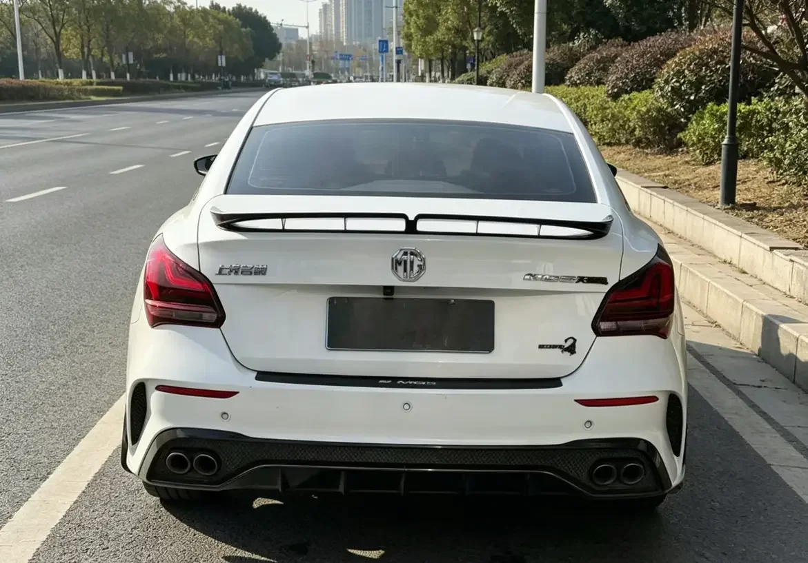 MG 5 Scorpio