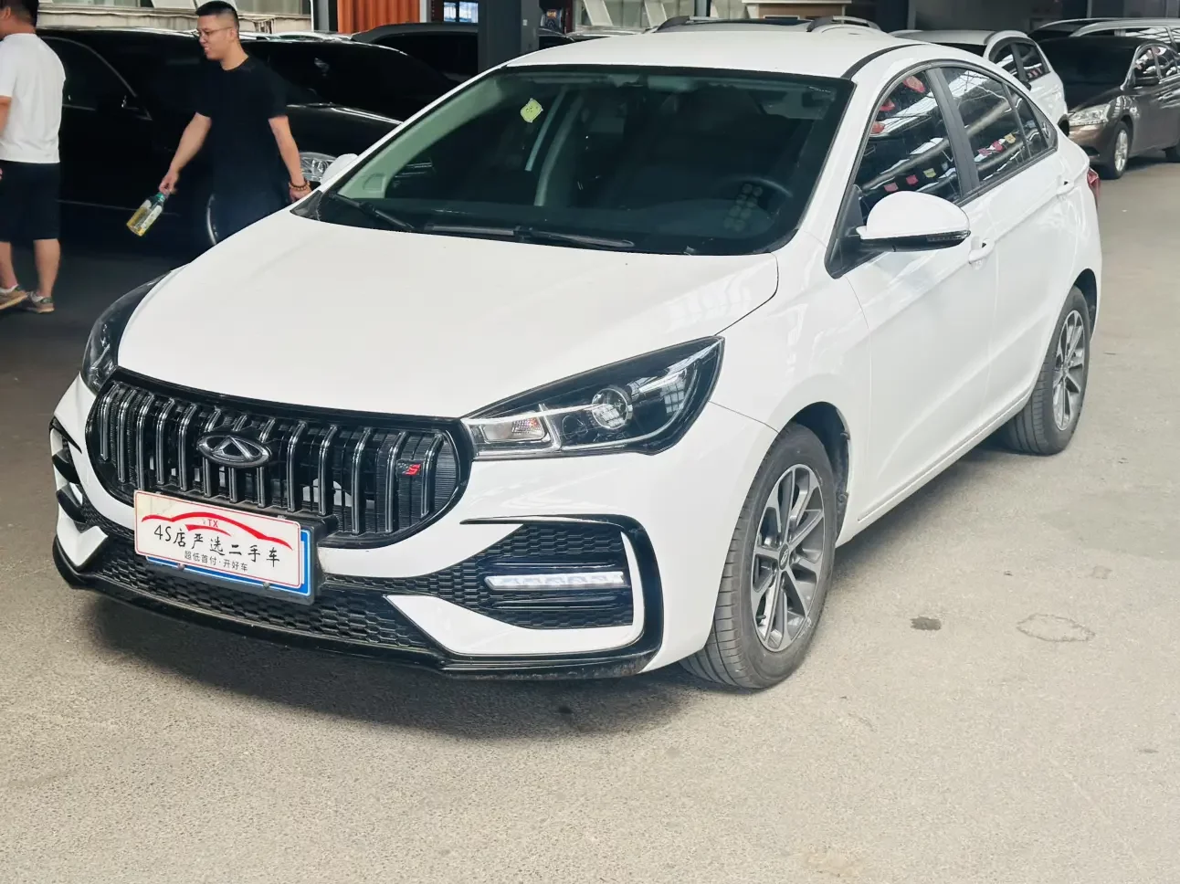 Chery Arrizo 5