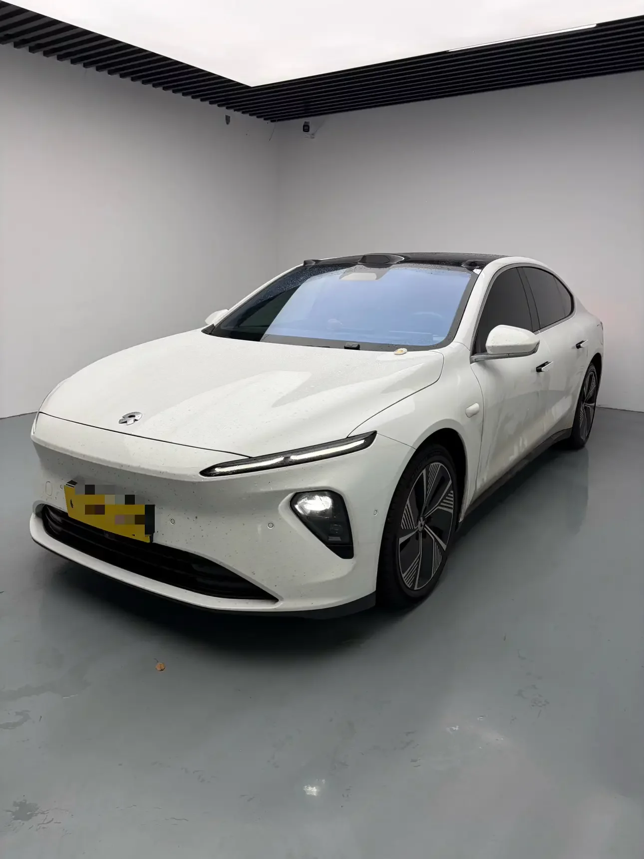 NIO ET7