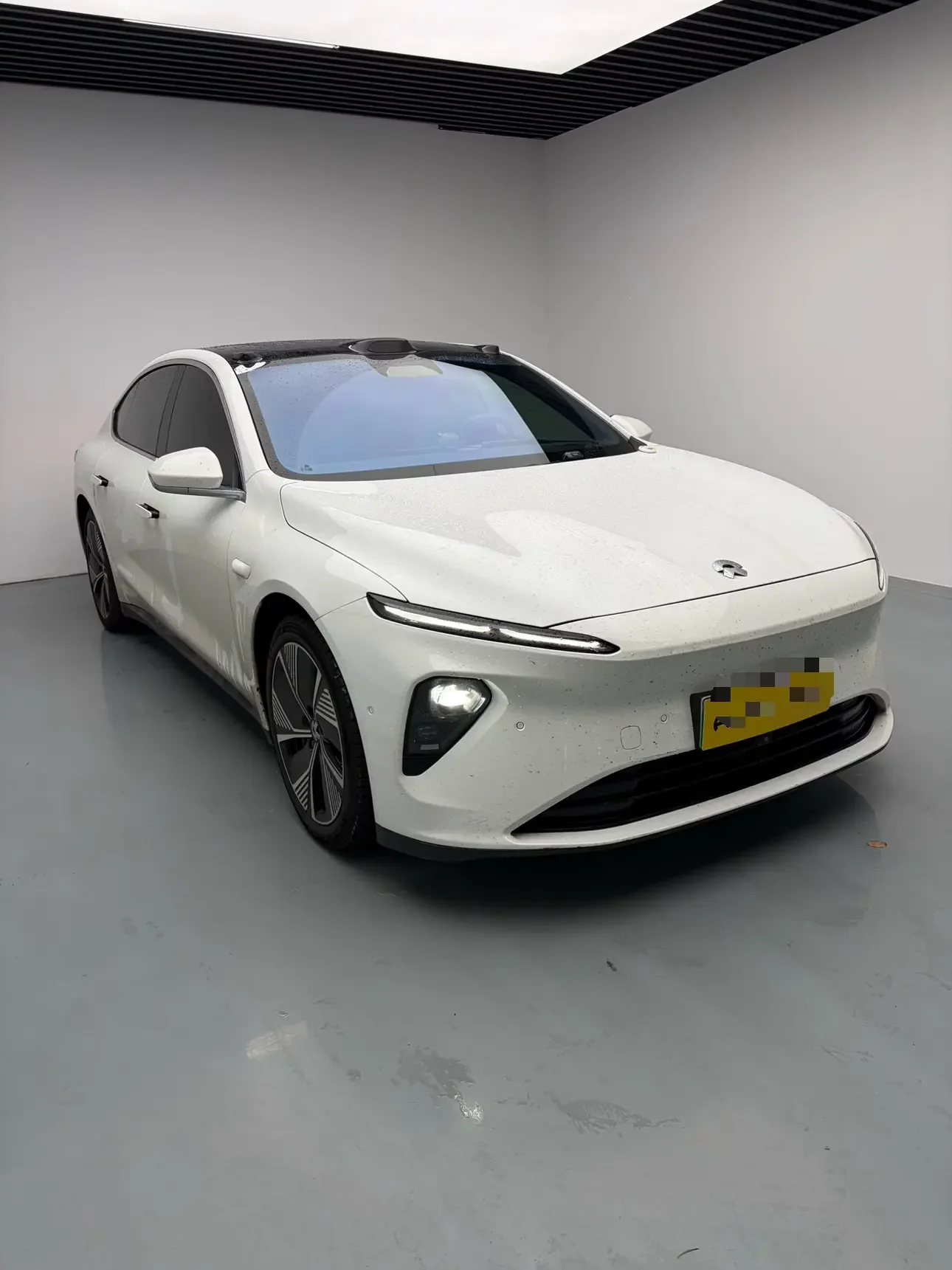 NIO ET7