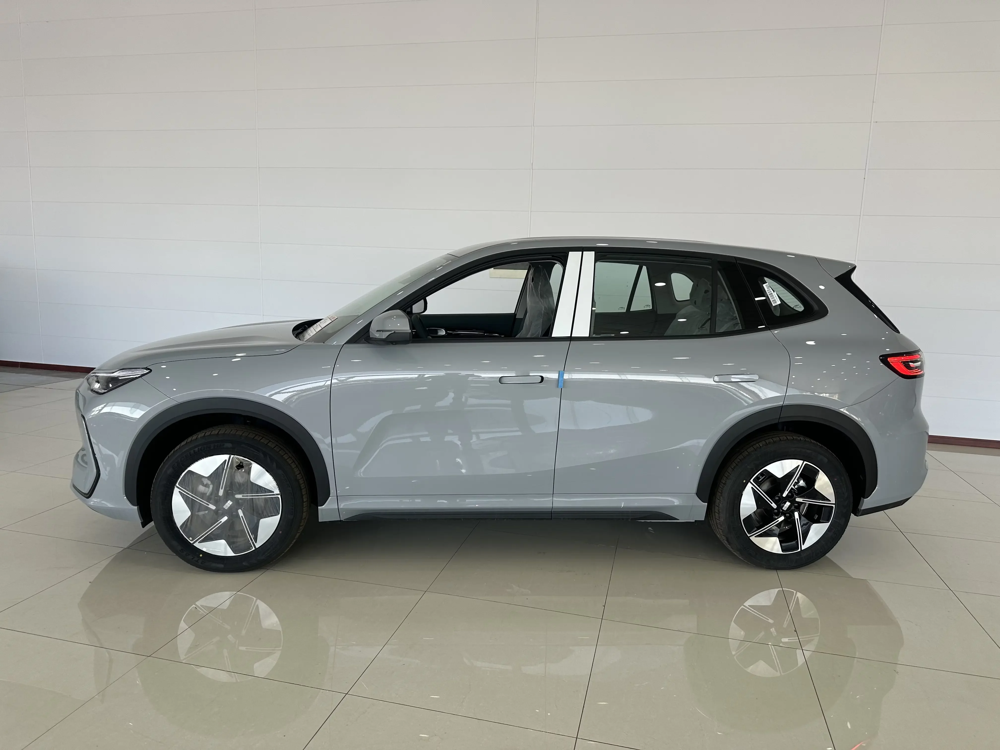 Geely Galaxy E5