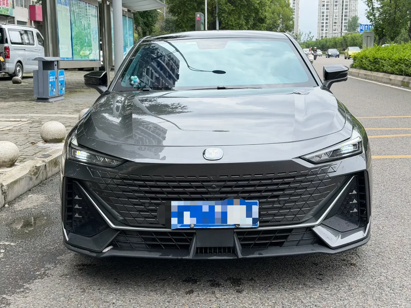 Changan UNI-V