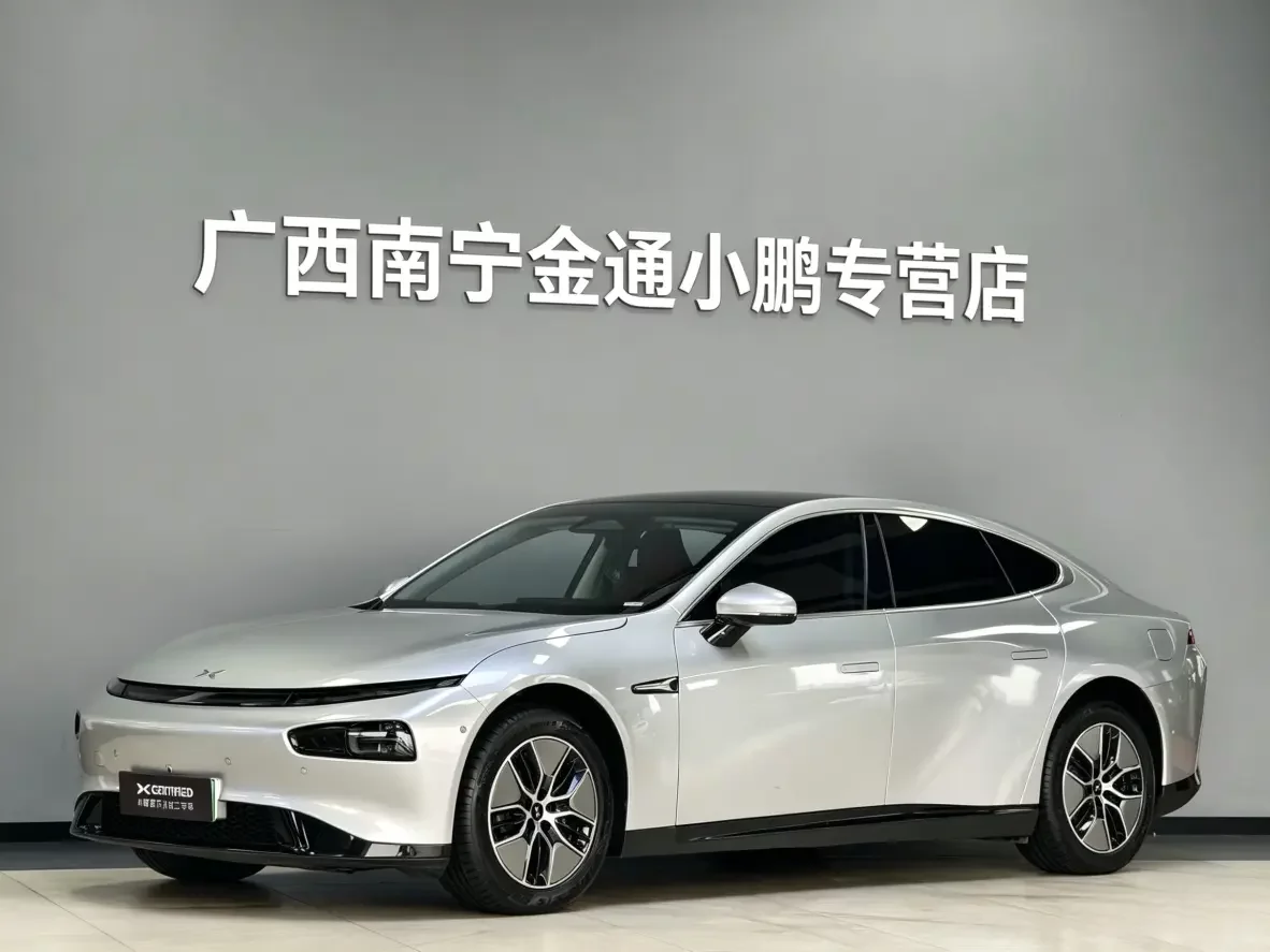 Xpeng P7