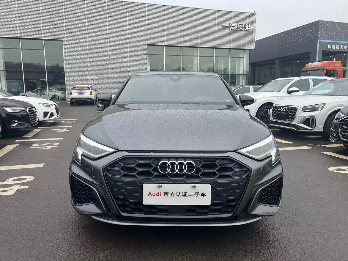 Audi A3  из Китая