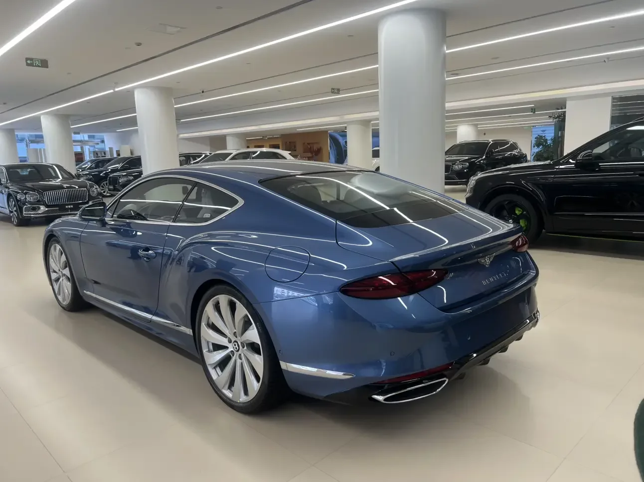 Bentley Continental PHEV