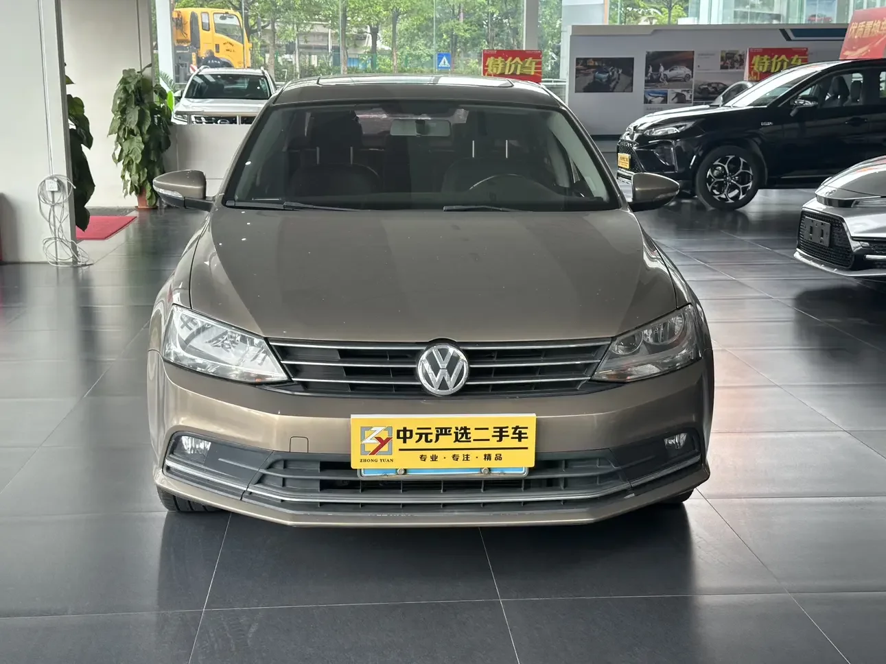 Volkswagen Sagitar