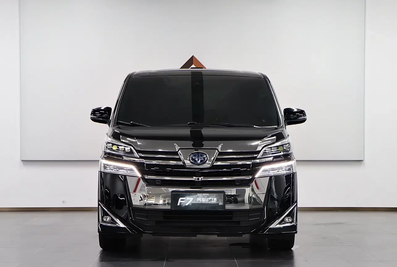 Toyota Crown Wellfire