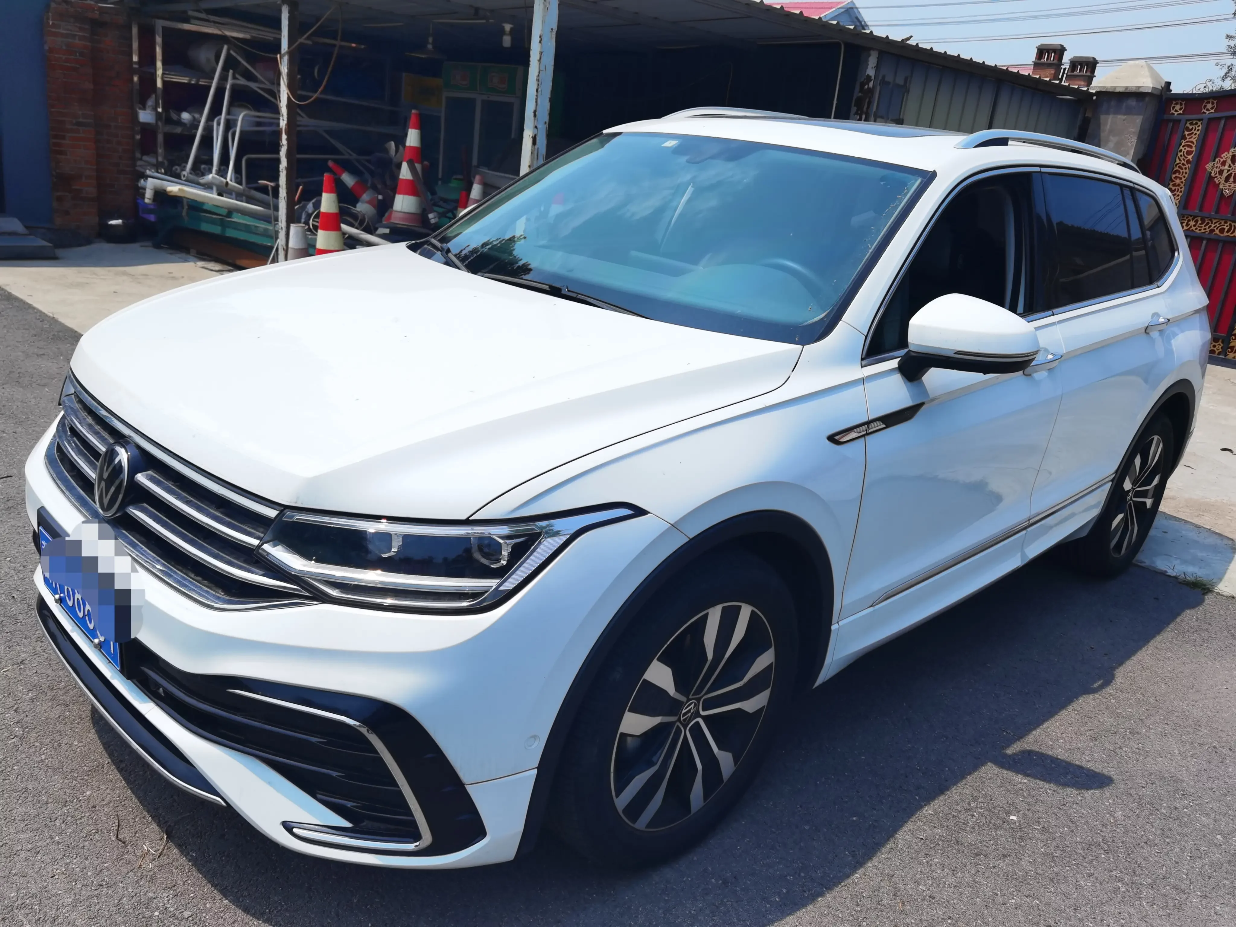 Volkswagen Tiguan L