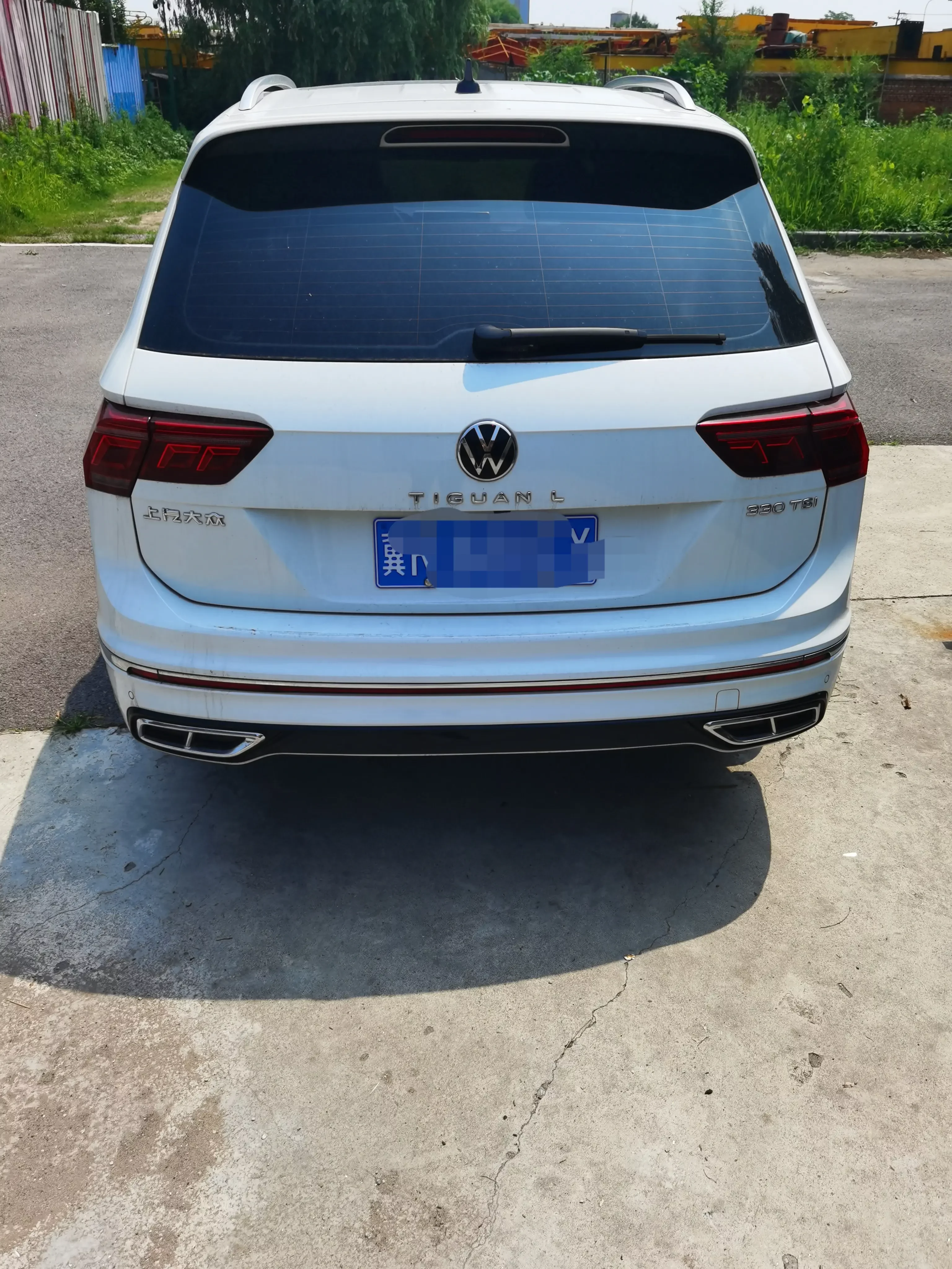 Volkswagen Tiguan L