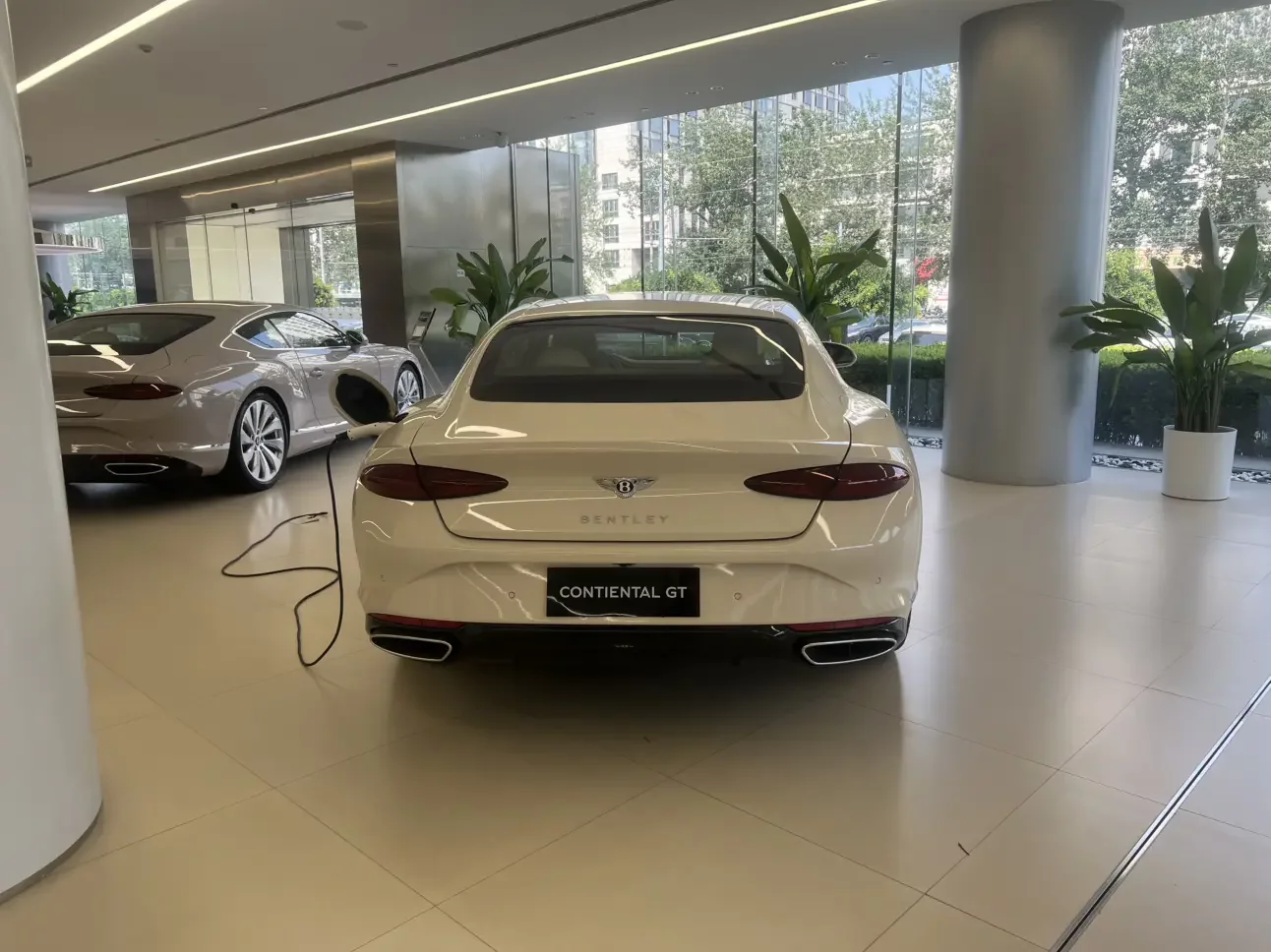 Bentley Continental PHEV