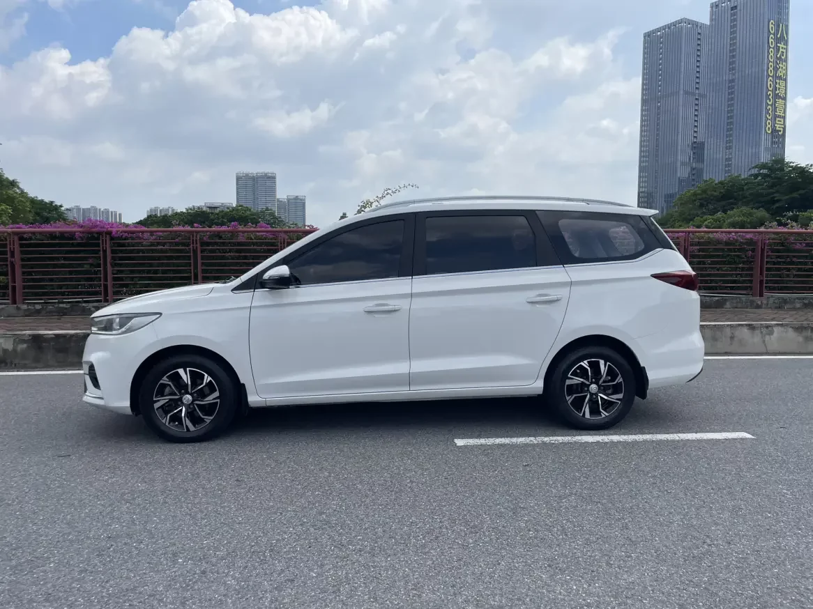 Baojun 360