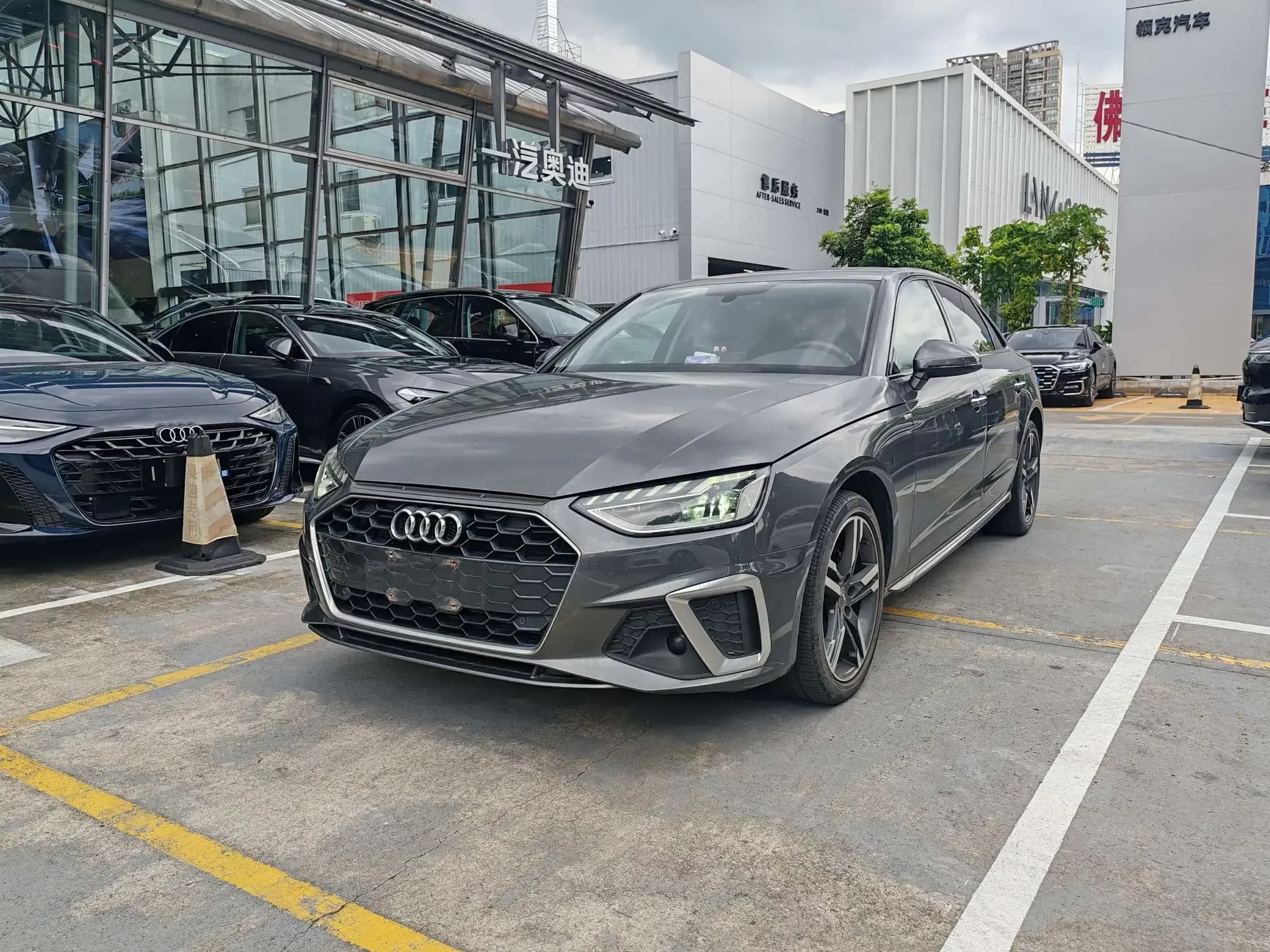 Audi A4L