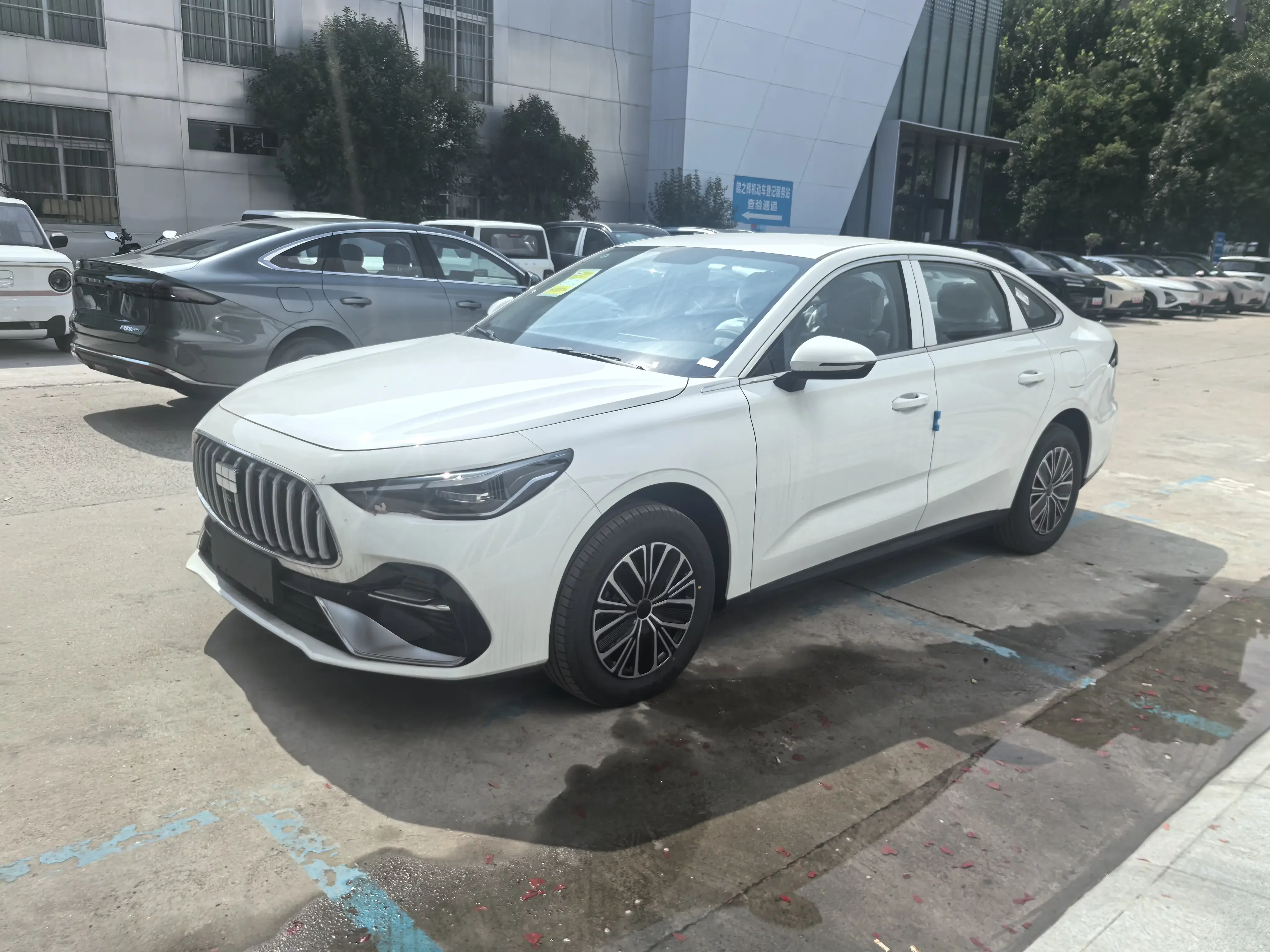 Geely Galaxy Star 6