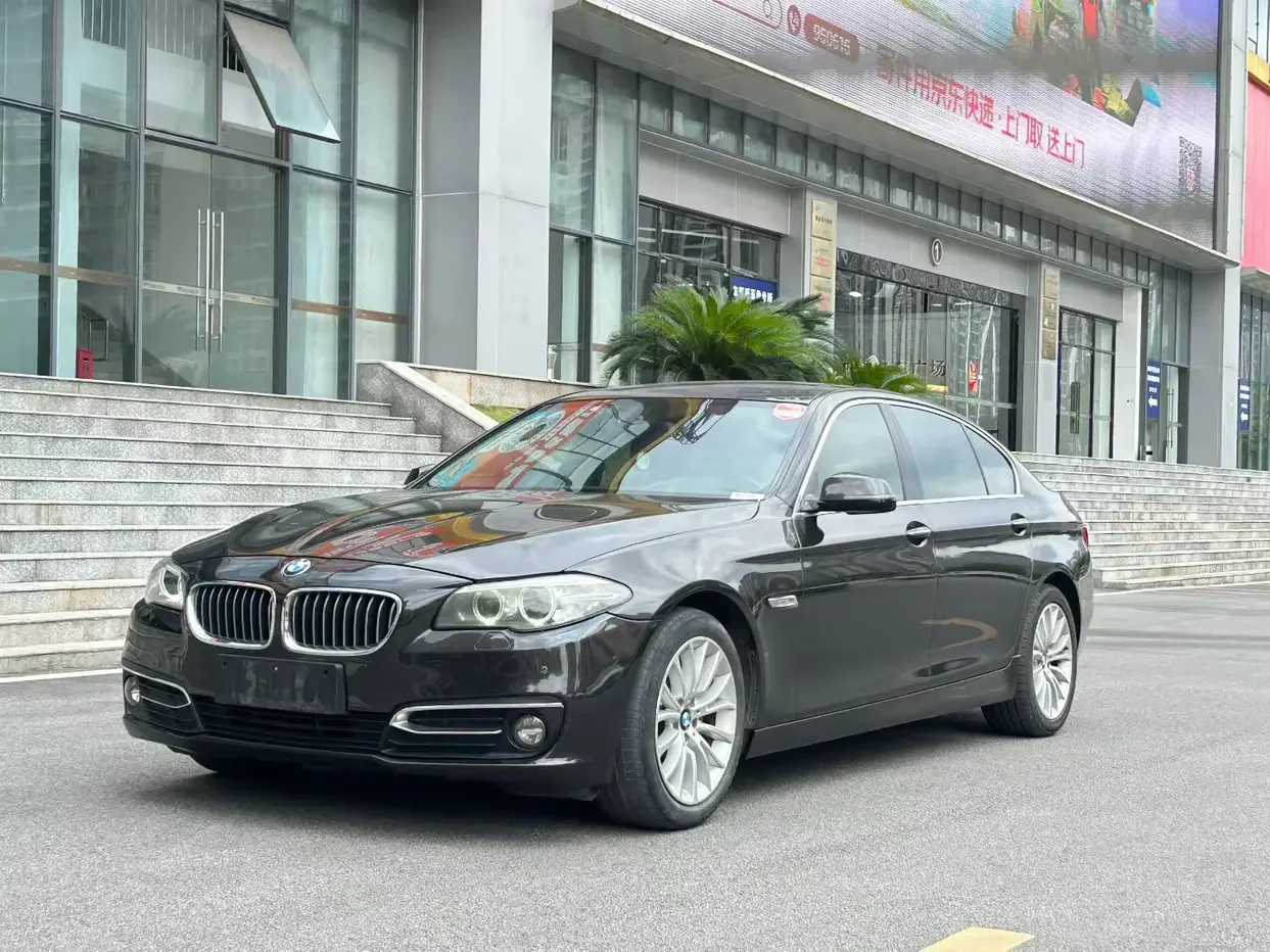 BMW 5 Series  из Китая