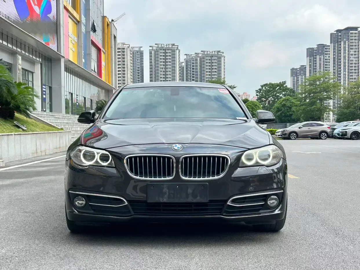 BMW 5 Series  из Китая