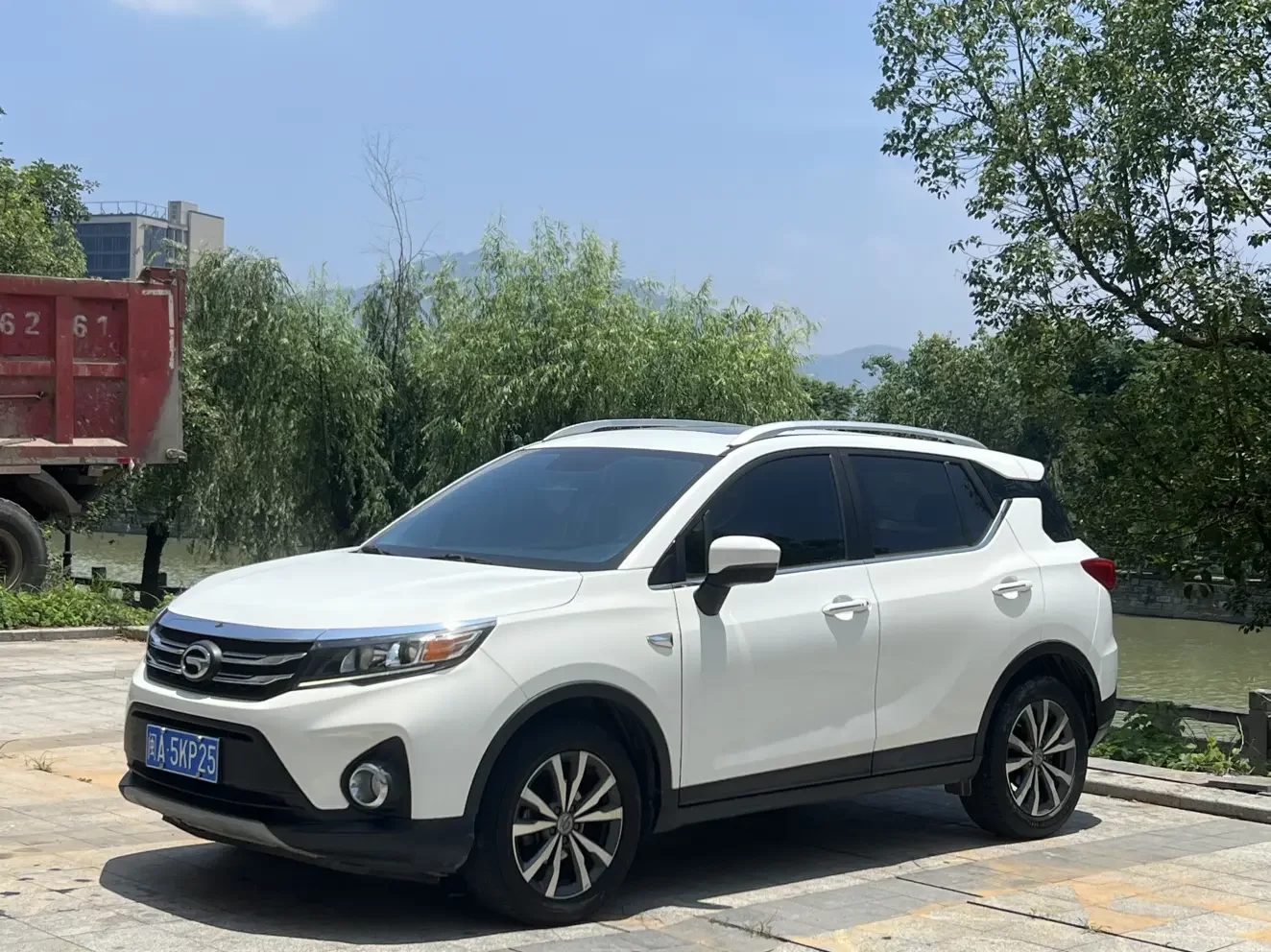 GAC Trumpchi GS3  из Китая