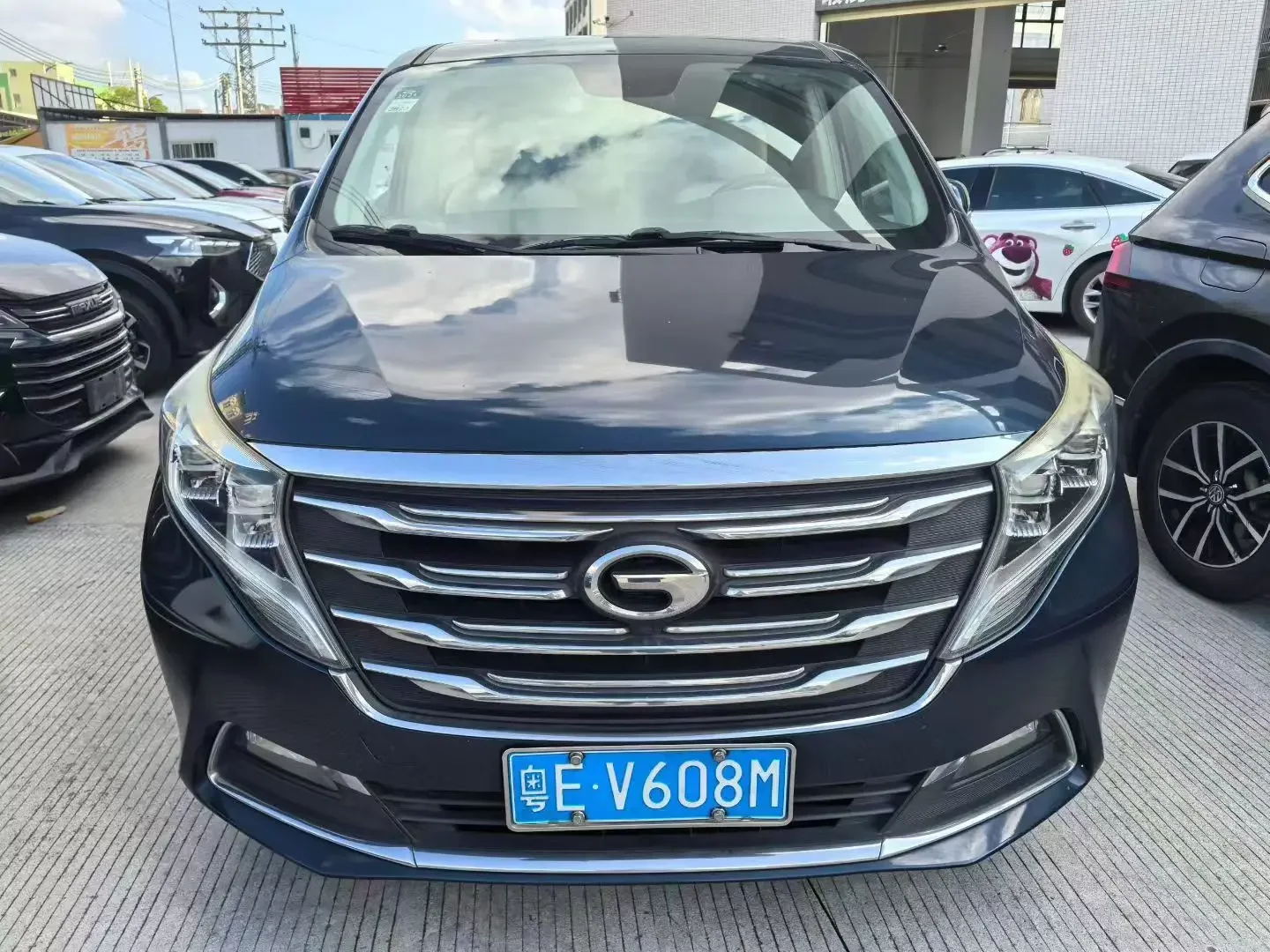 GAC Trumpchi M8  из Китая