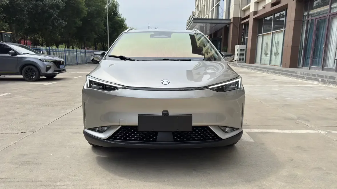 HYCAN Hechuang Z03