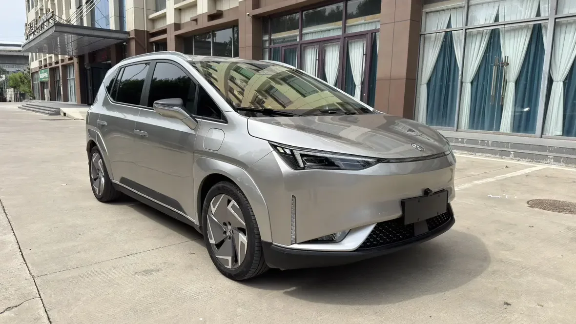 HYCAN Hechuang Z03
