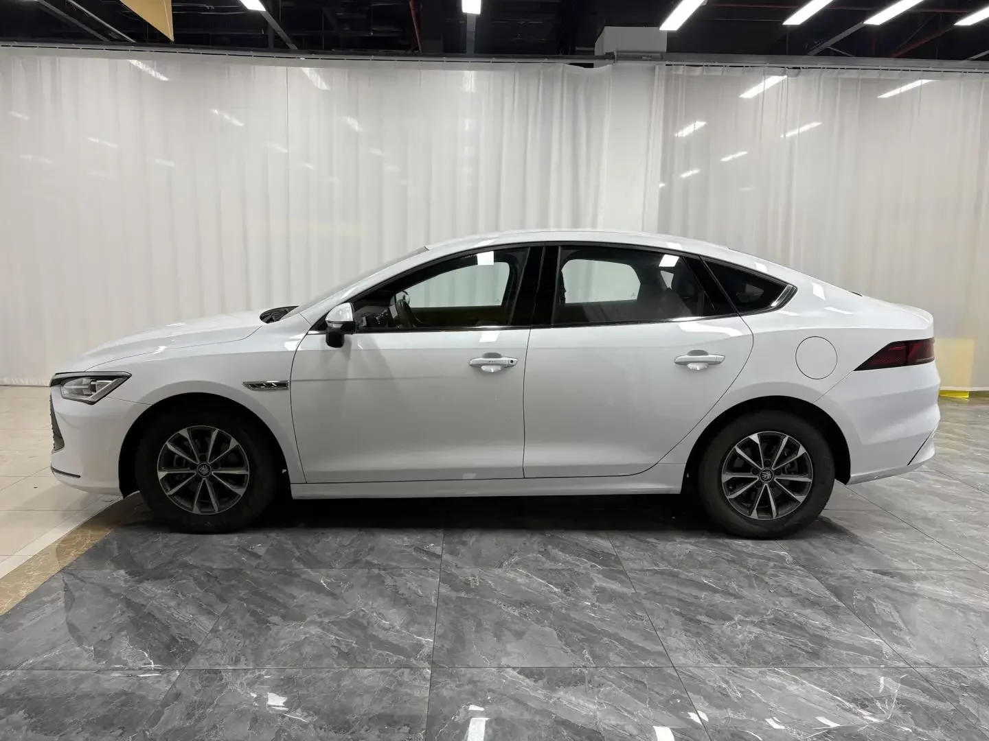 BYD Qin PLUS DM