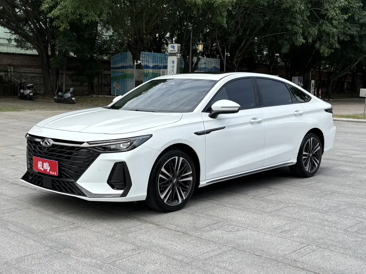 Chery Arrizo 8