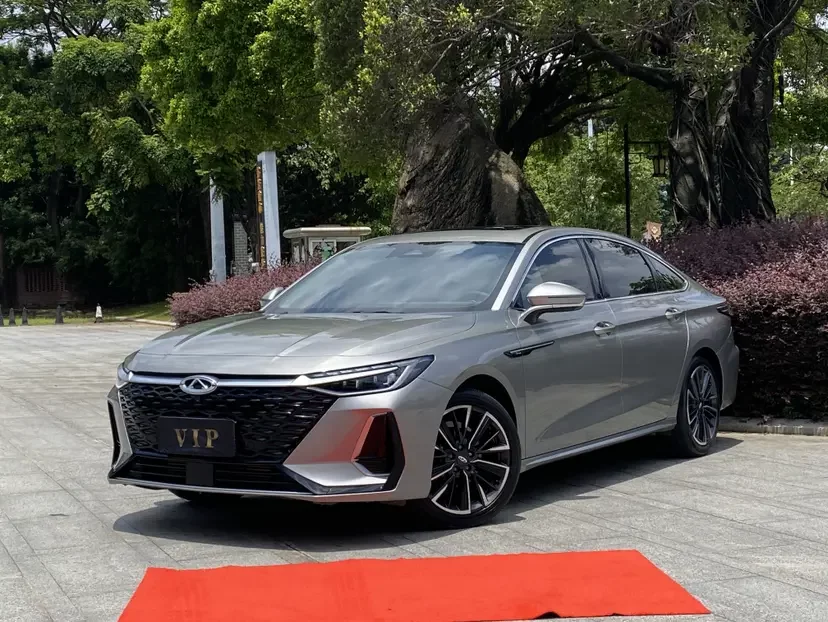 Chery Arrizo 8