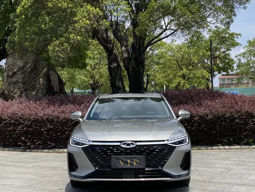 Chery Arrizo 8