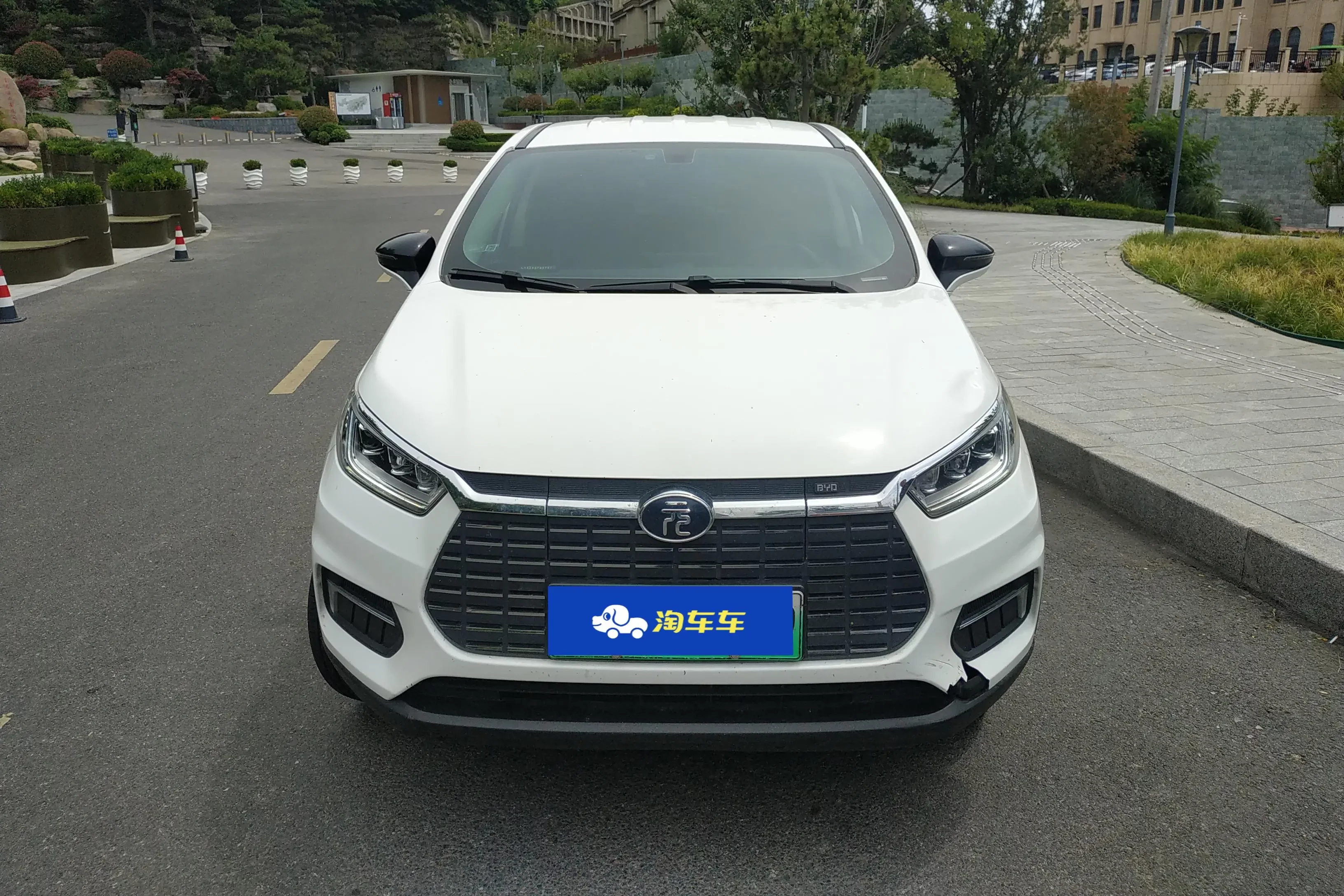 BYD Yuan EV