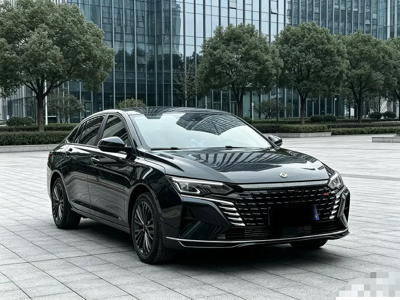 Dongfeng Yixuan MAX